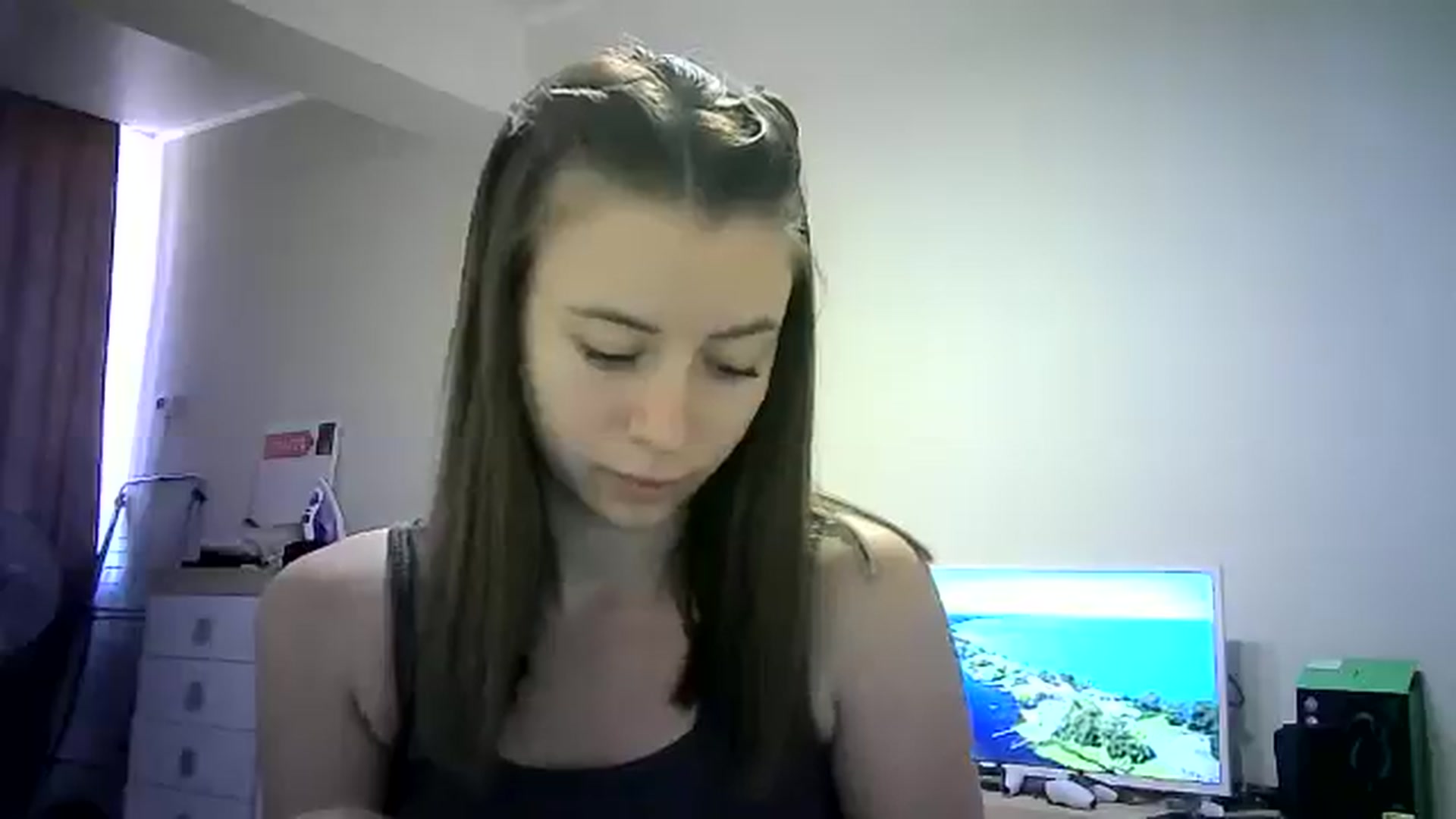 Gallery image thumbnail from Sulfate0's myfreecams stream on, 06/22/2024, 07:53 image 12 of 20