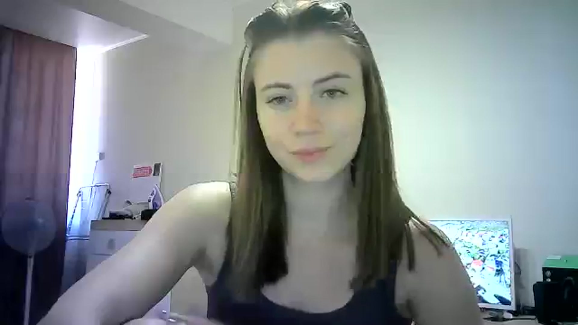 Gallery image thumbnail from Sulfate0's myfreecams stream on, 06/22/2024, 09:34 image 17 of 20