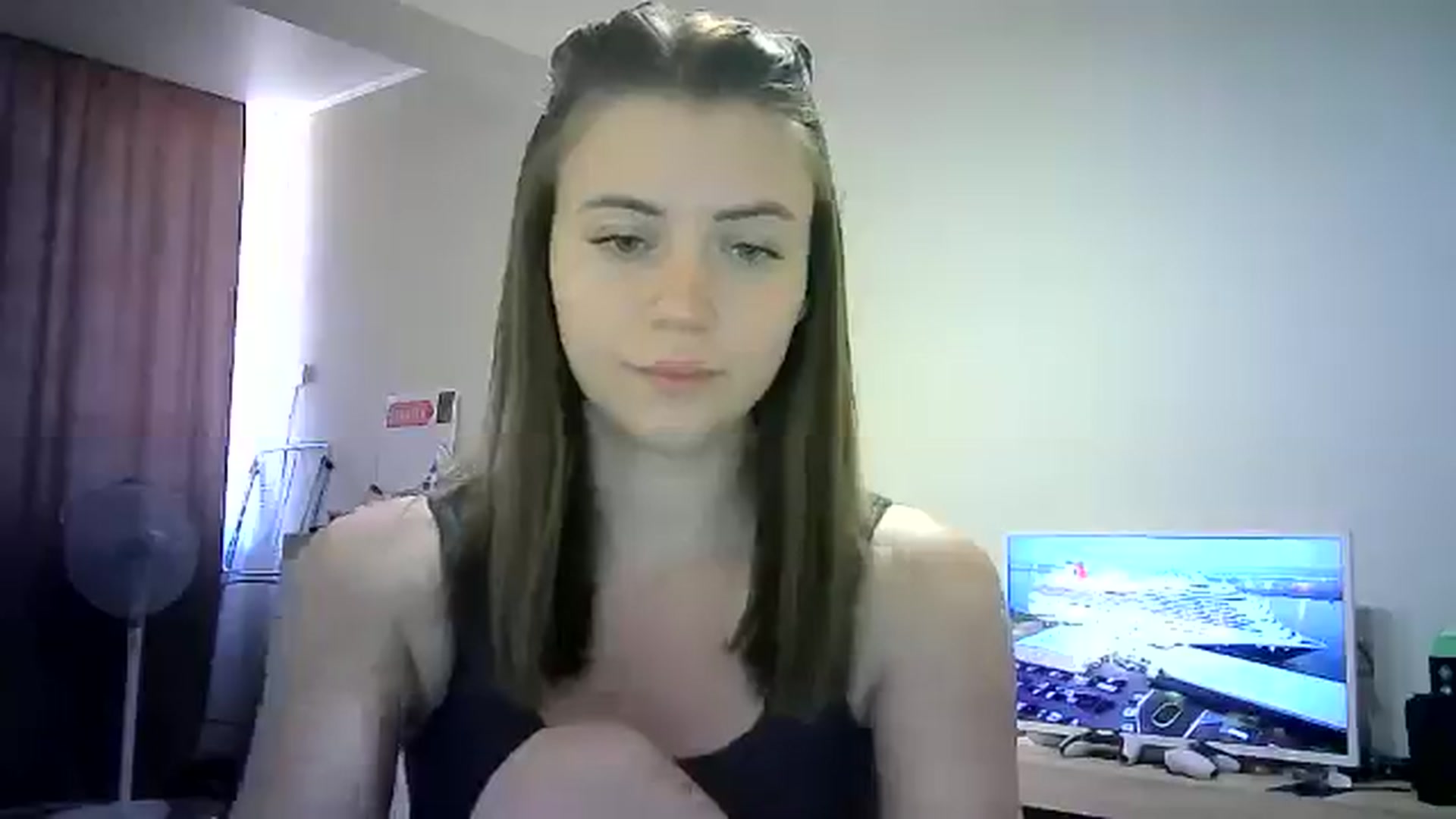 Gallery image thumbnail from Sulfate0's myfreecams stream on, 06/22/2024, 09:34 image 10 of 20