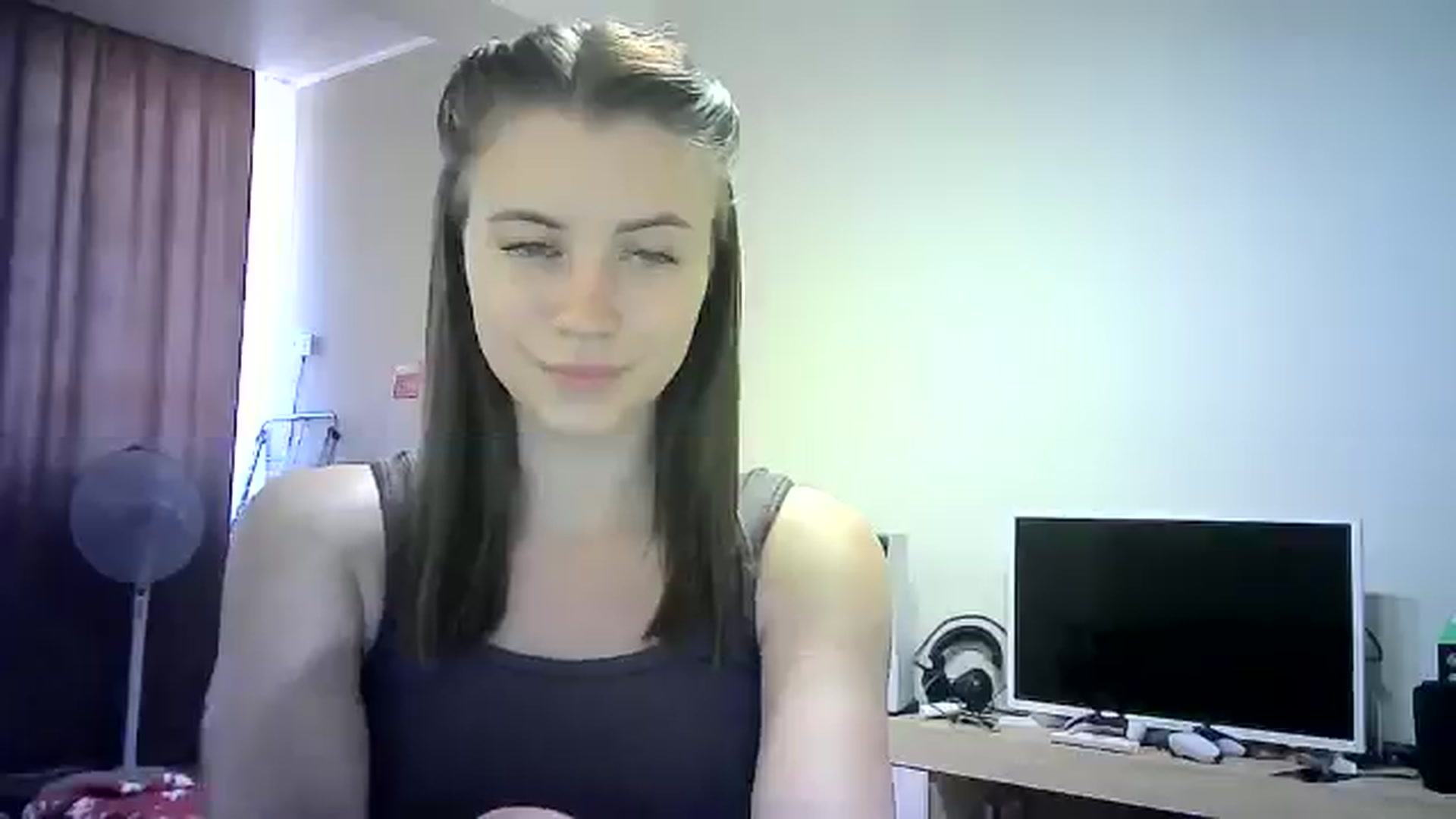 Gallery image thumbnail from Sulfate0's myfreecams stream on, 06/22/2024, 12:23 image 19 of 20
