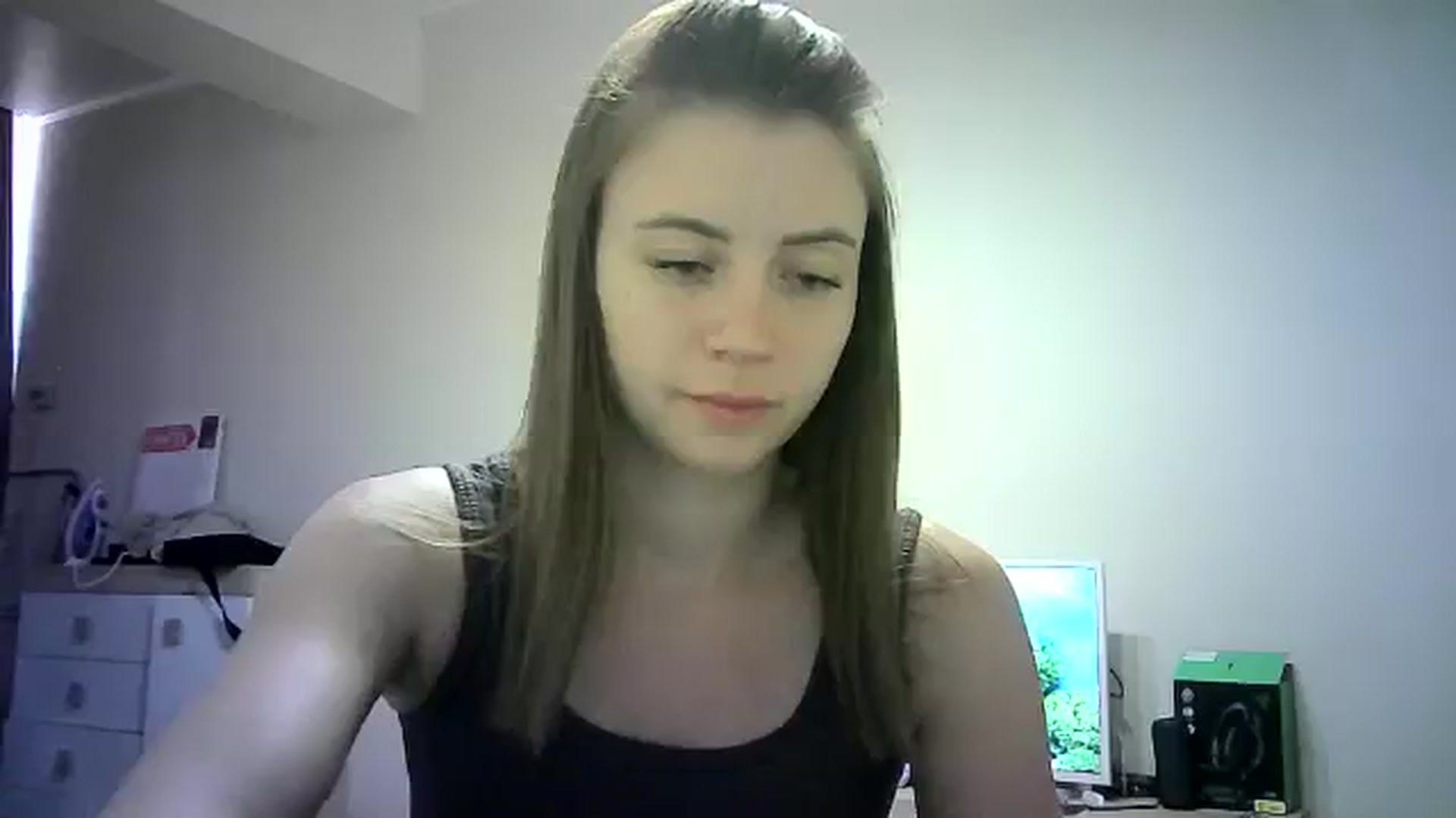 Gallery image thumbnail from Sulfate0's myfreecams stream on, 06/23/2024, 09:30 image 7 of 20