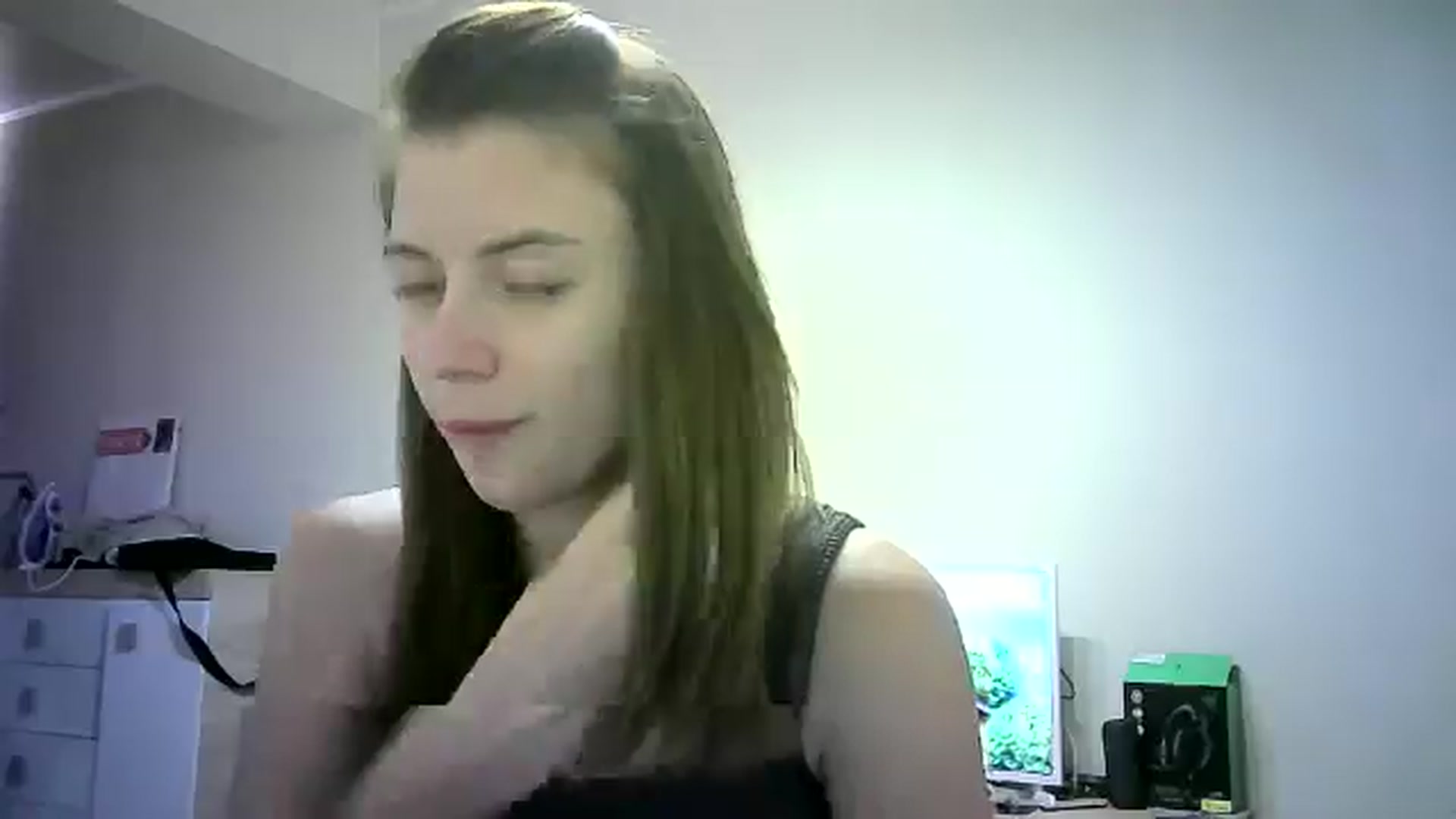 Gallery image thumbnail from Sulfate0's myfreecams stream on, 06/23/2024, 09:30 image 2 of 20