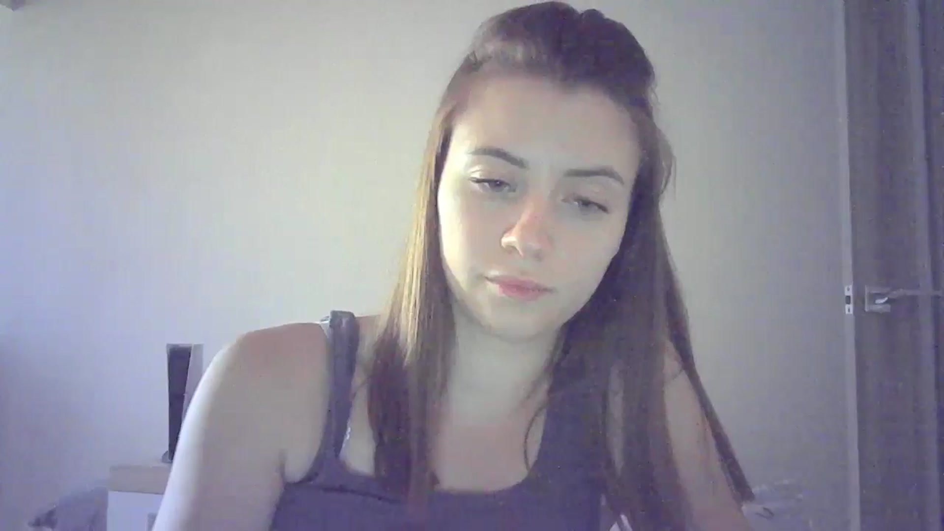Gallery image thumbnail from Sulfate0's myfreecams stream on, 06/23/2024, 13:53 image 18 of 20