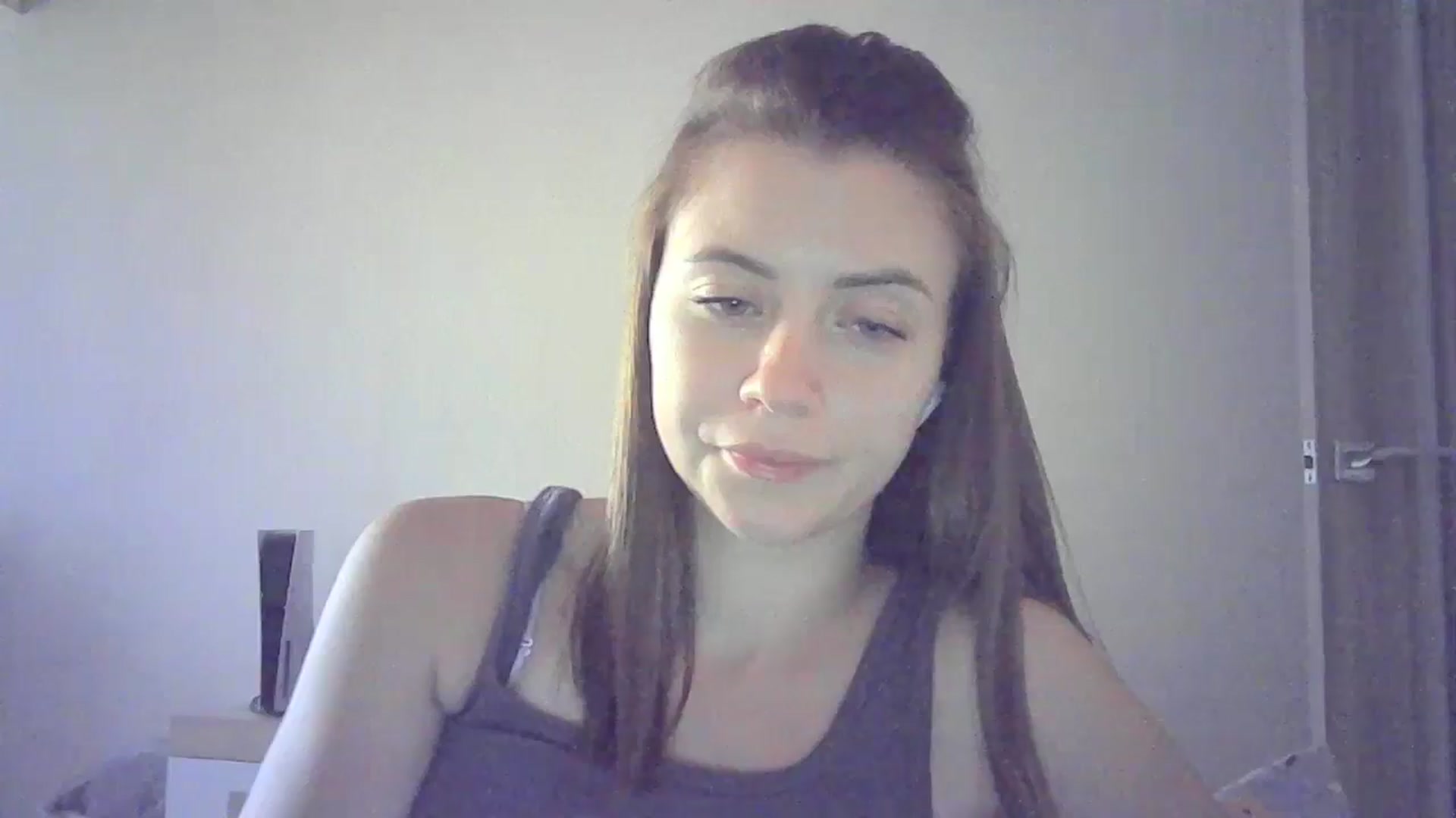 Gallery image thumbnail from Sulfate0's myfreecams stream on, 06/23/2024, 13:53 image 16 of 20