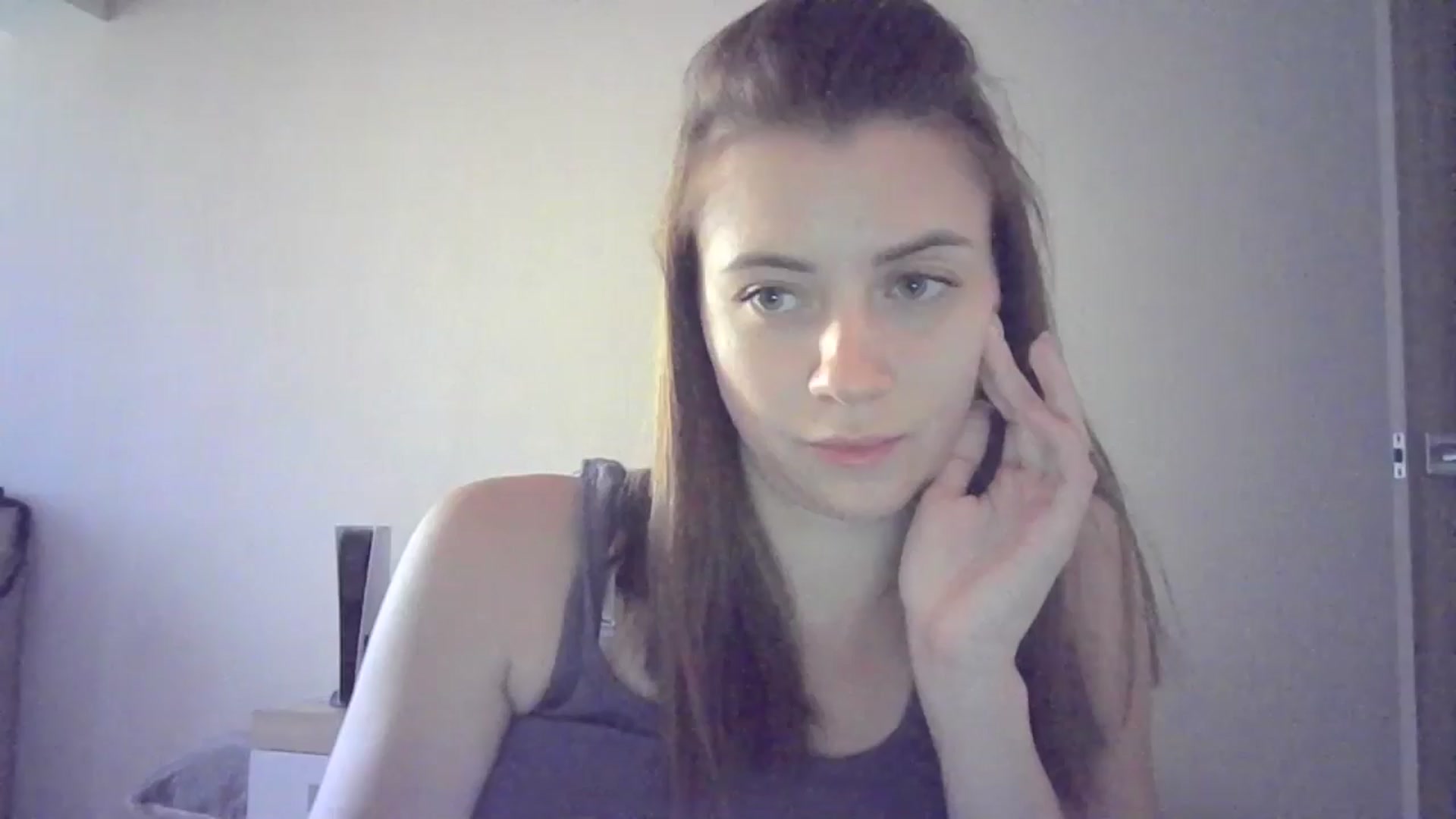 Gallery image thumbnail from Sulfate0's myfreecams stream on, 06/23/2024, 13:53 image 1 of 20