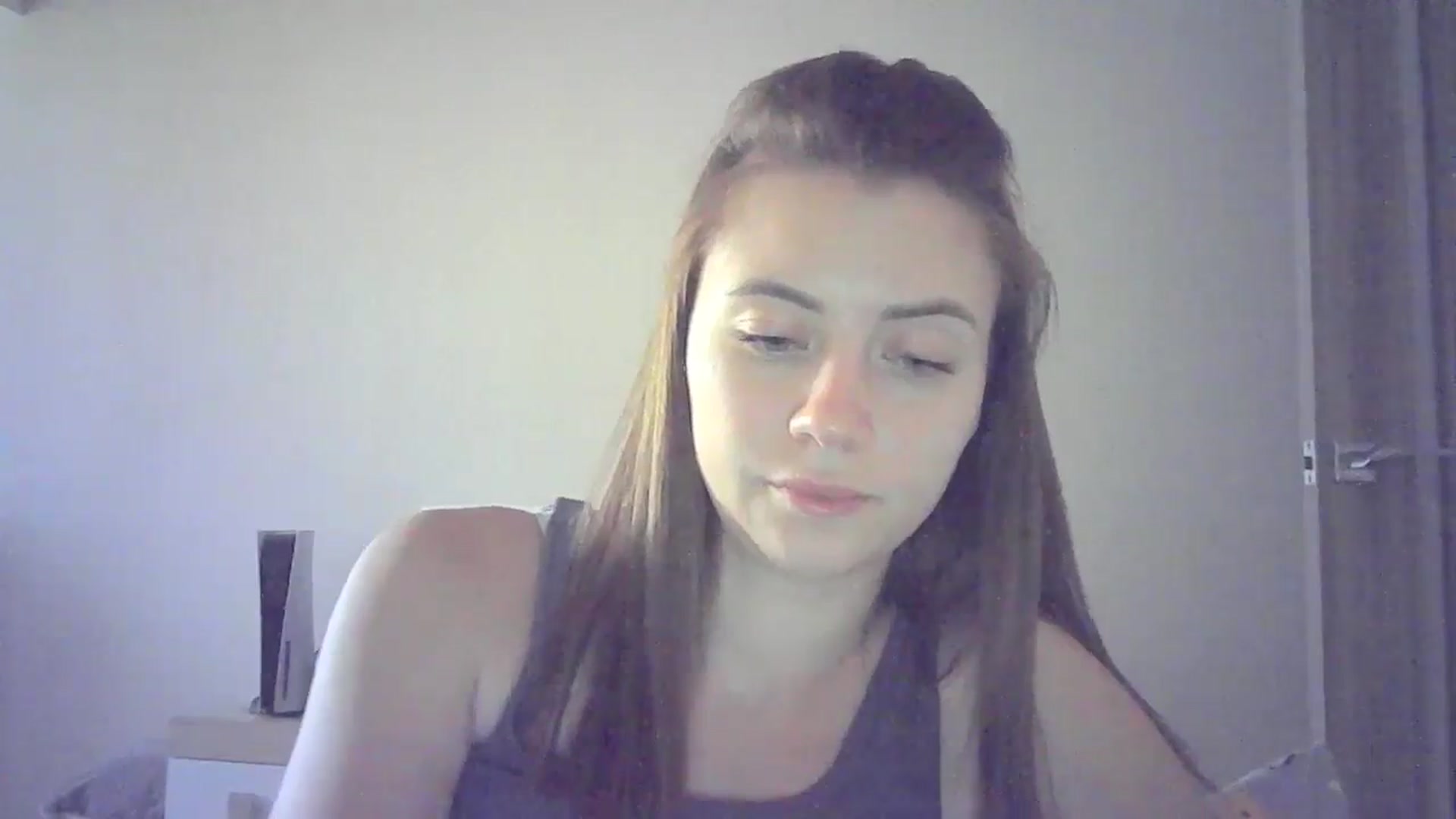 Gallery image thumbnail from Sulfate0's myfreecams stream on, 06/23/2024, 13:53 image 17 of 20