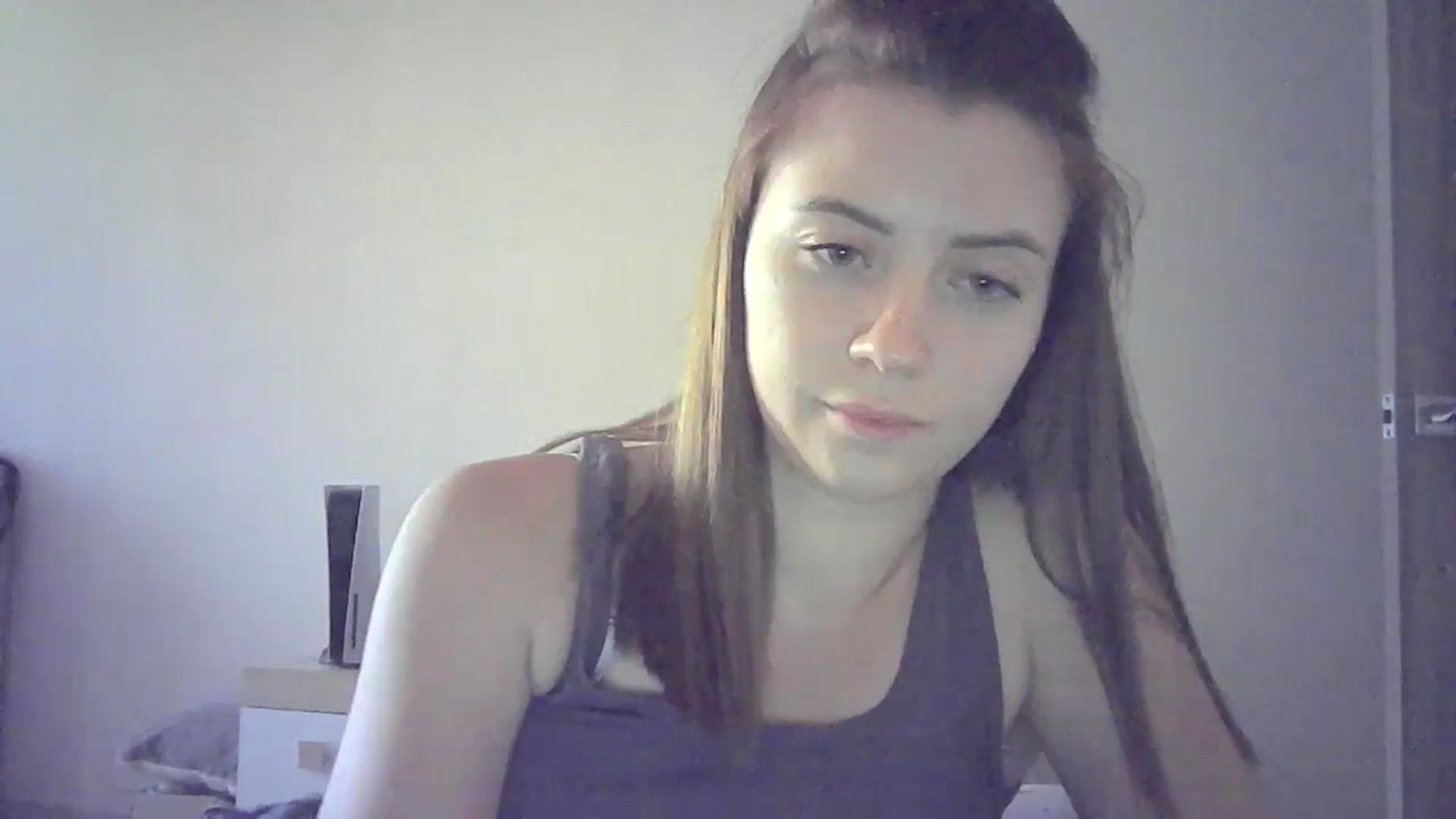 Gallery image thumbnail from Sulfate0's myfreecams stream on, 06/23/2024, 13:53 image 10 of 20