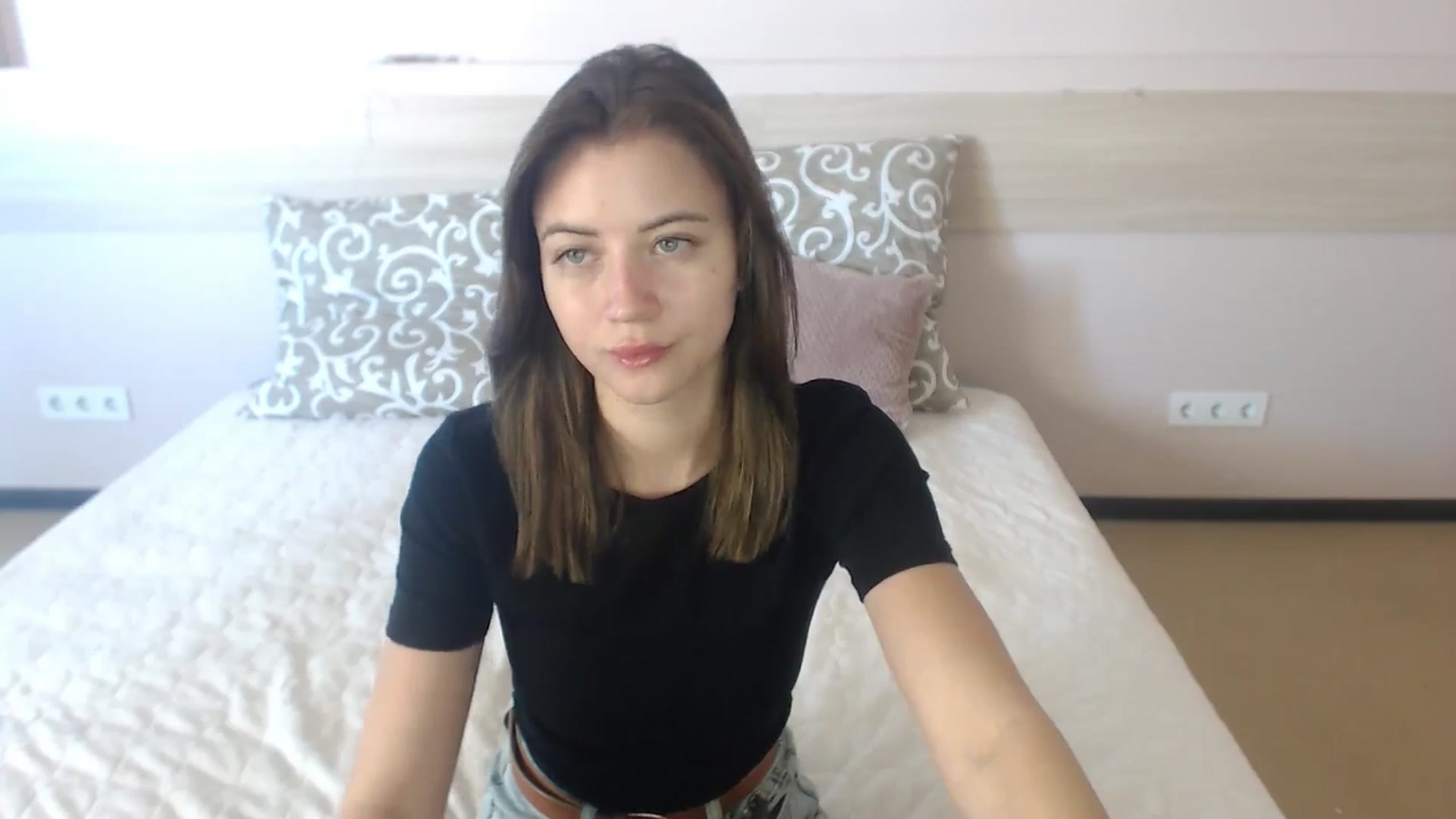 Gallery image thumbnail from Sulfate0's myfreecams stream on, 06/25/2024, 05:51 image 18 of 20