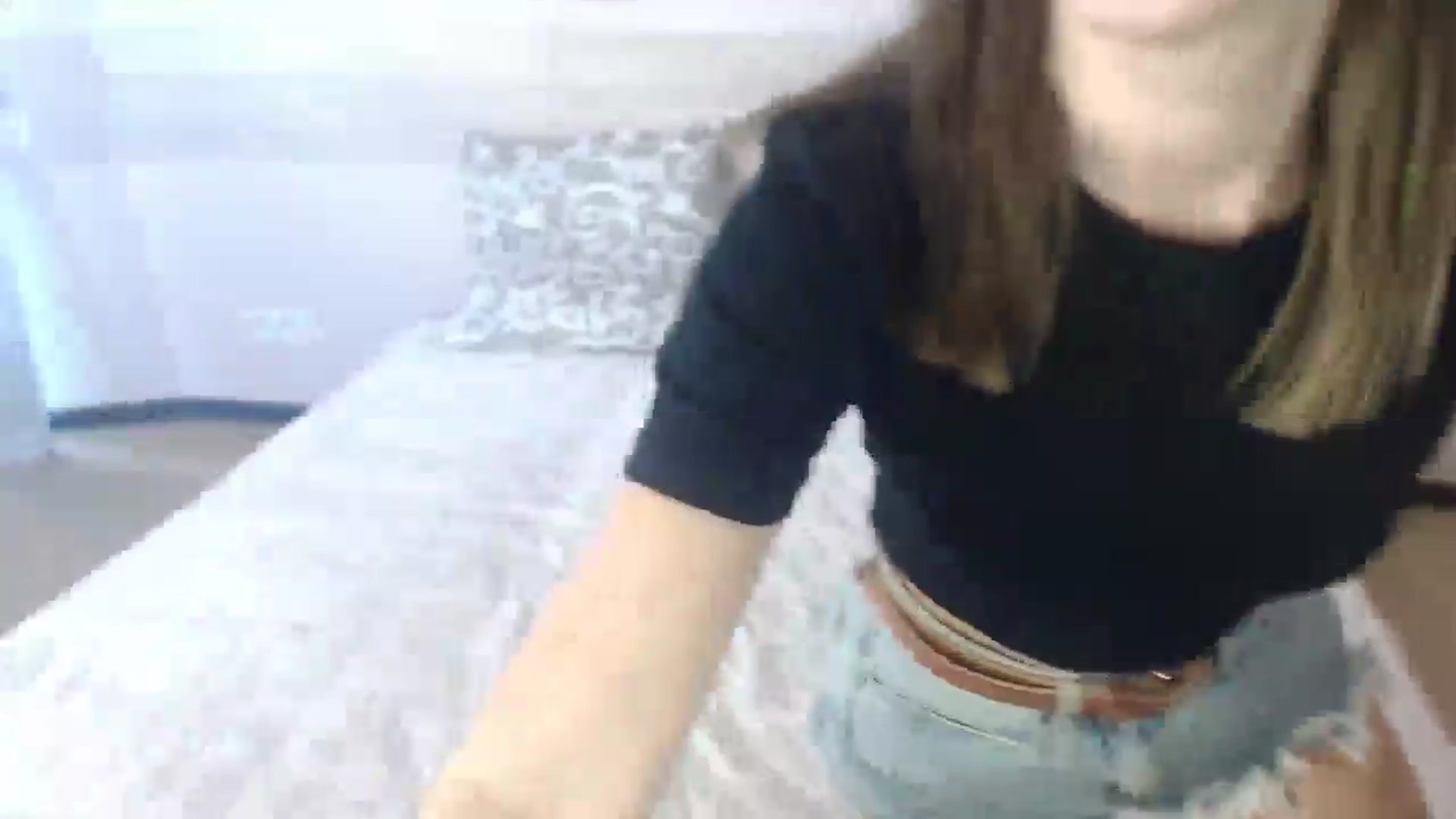 Gallery image thumbnail from Sulfate0's myfreecams stream on, 06/25/2024, 07:27 image 12 of 20