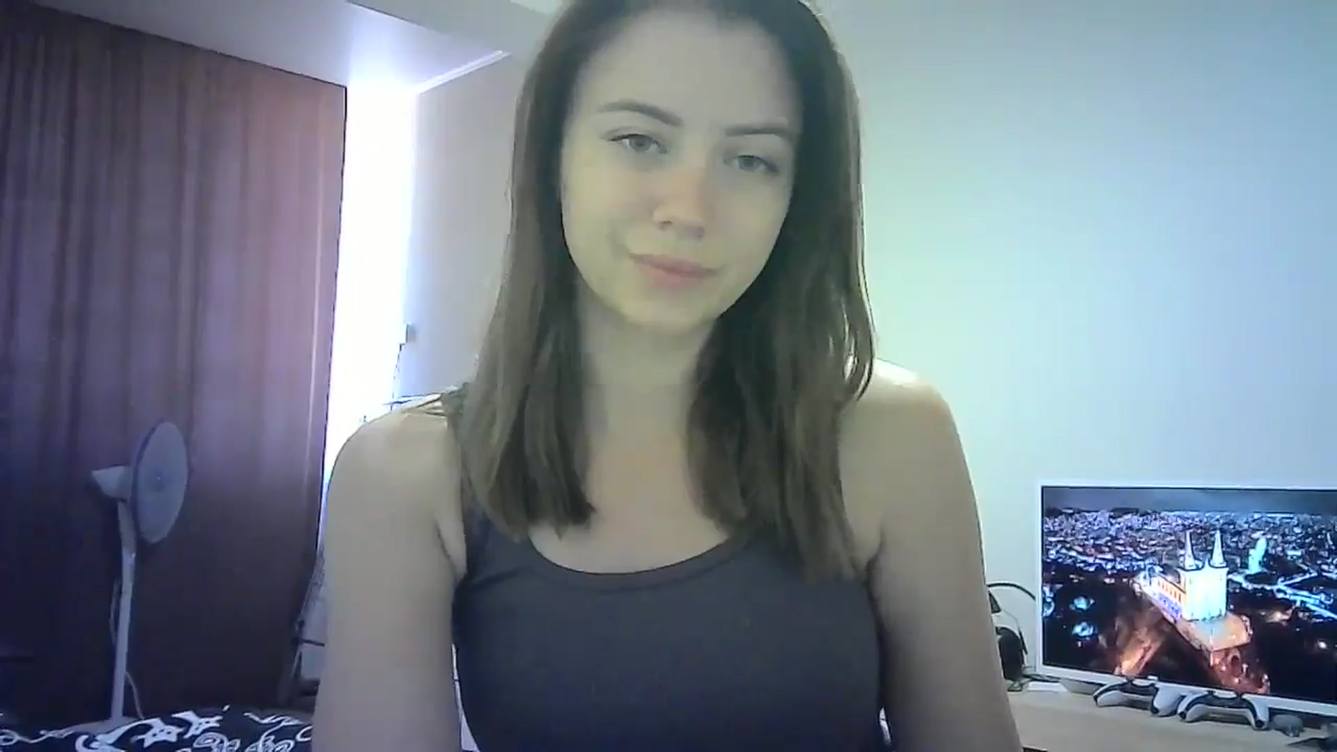 Gallery image thumbnail from Sulfate0's myfreecams stream on, 06/27/2024, 07:48 image 18 of 20