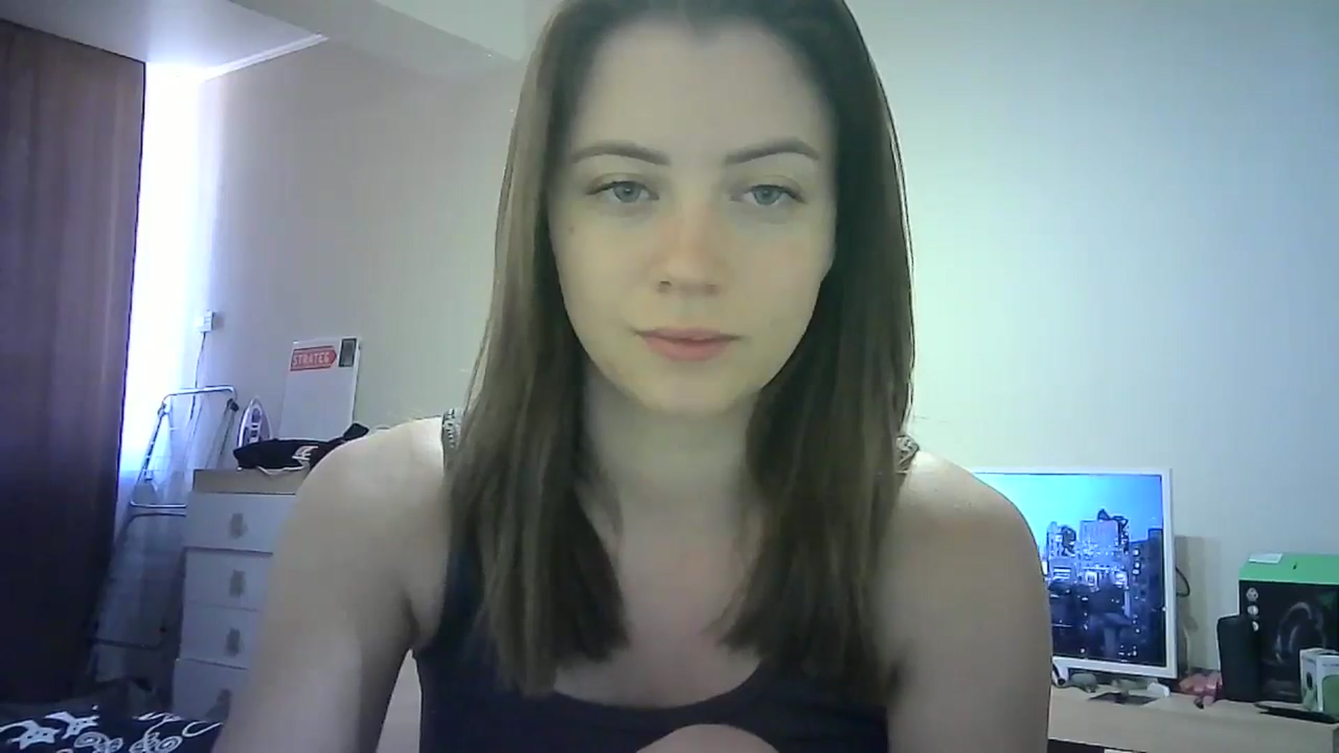 Gallery image thumbnail from Sulfate0's myfreecams stream on, 06/27/2024, 08:41 image 6 of 20