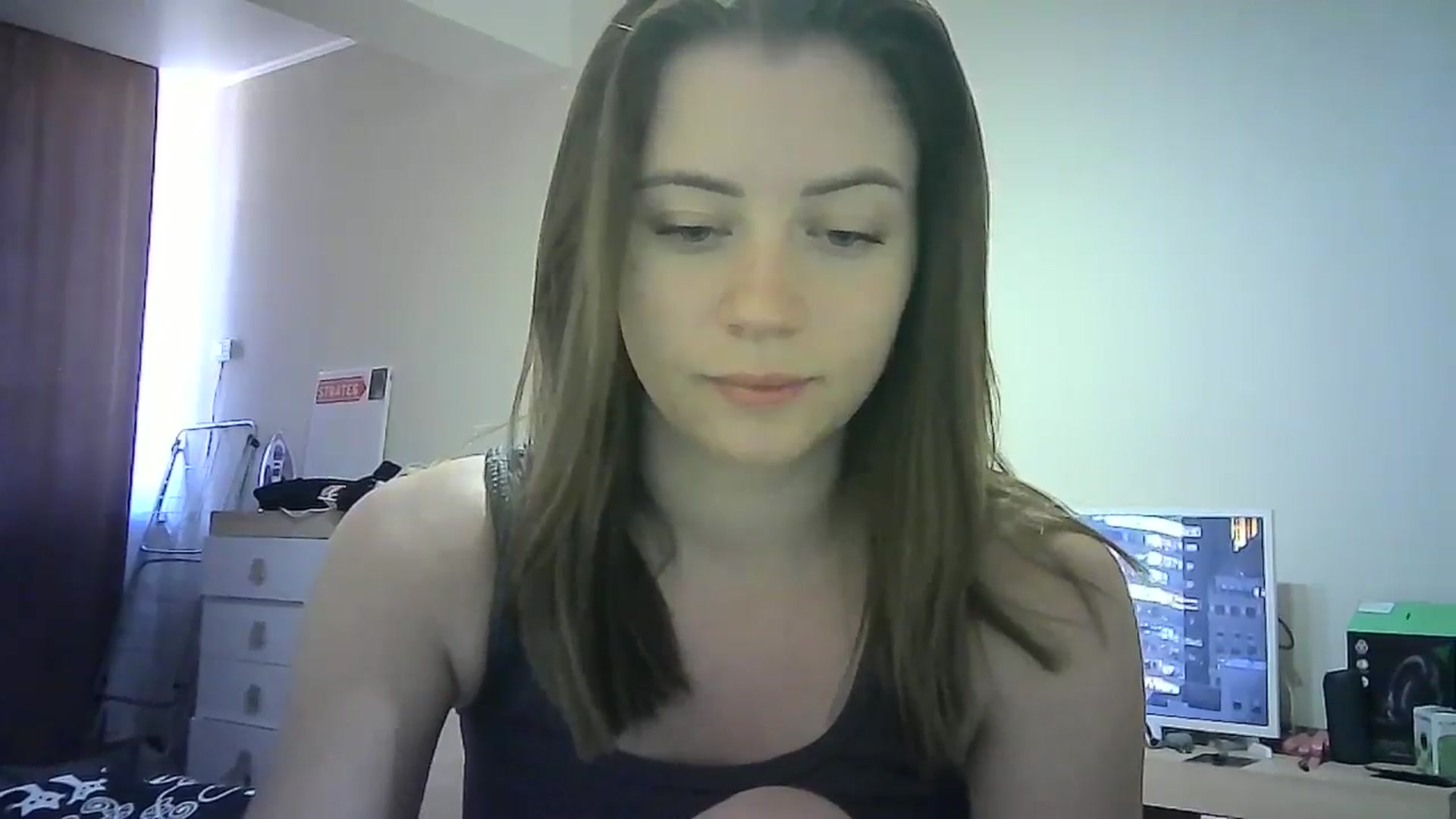 Gallery image thumbnail from Sulfate0's myfreecams stream on, 06/27/2024, 08:41 image 5 of 20