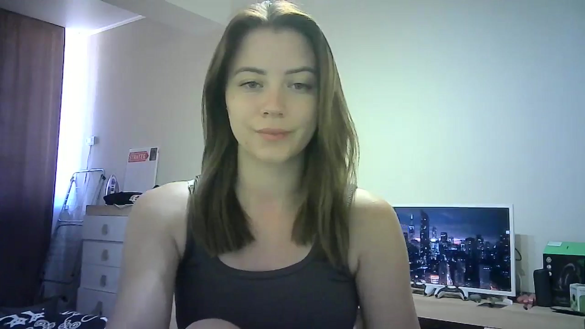 Gallery image thumbnail from Sulfate0's myfreecams stream on, 06/27/2024, 08:41 image 18 of 20