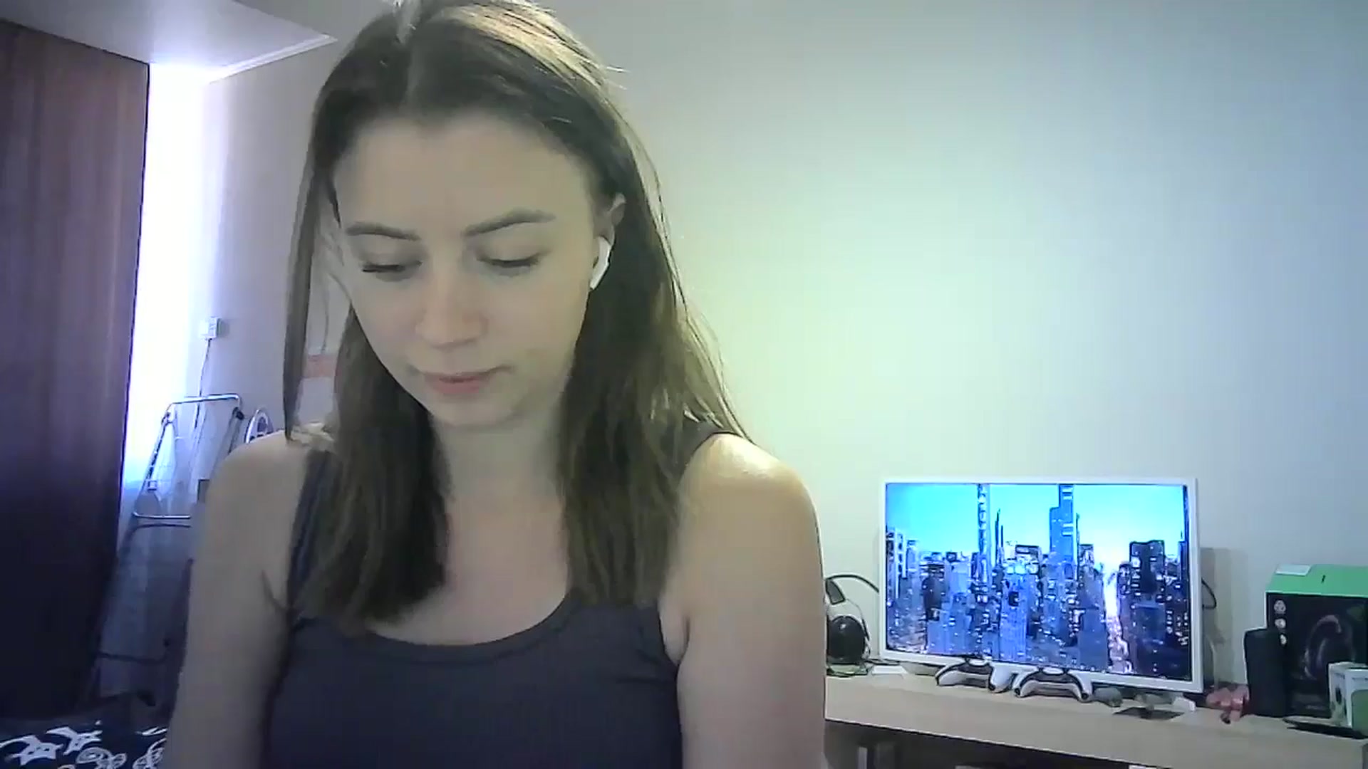 Gallery image thumbnail from Sulfate0's myfreecams stream on, 06/27/2024, 08:41 image 11 of 20