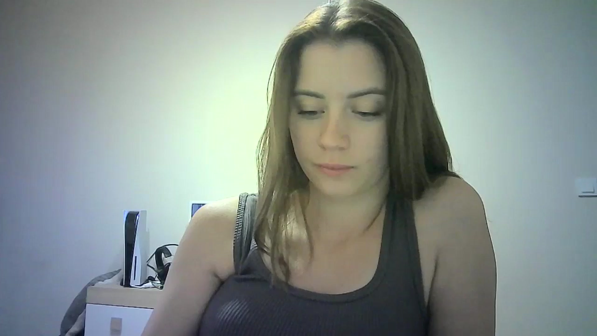 Gallery image thumbnail from Sulfate0's myfreecams stream on, 06/27/2024, 11:27 image 8 of 20