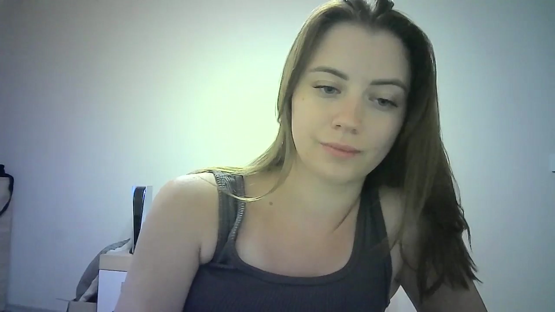 Gallery image thumbnail from Sulfate0's myfreecams stream on, 06/27/2024, 11:27 image 19 of 20
