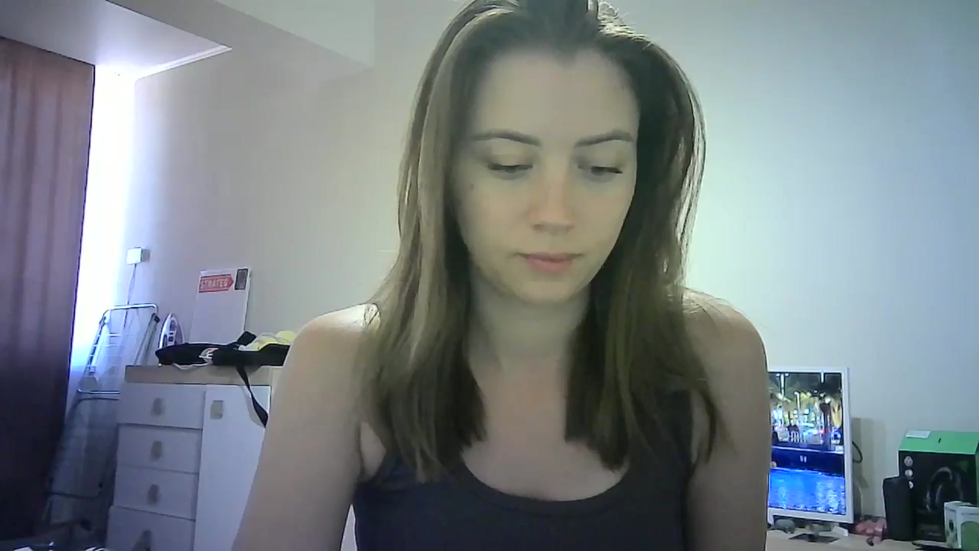 Gallery image thumbnail from Sulfate0's myfreecams stream on, 06/27/2024, 11:27 image 2 of 20