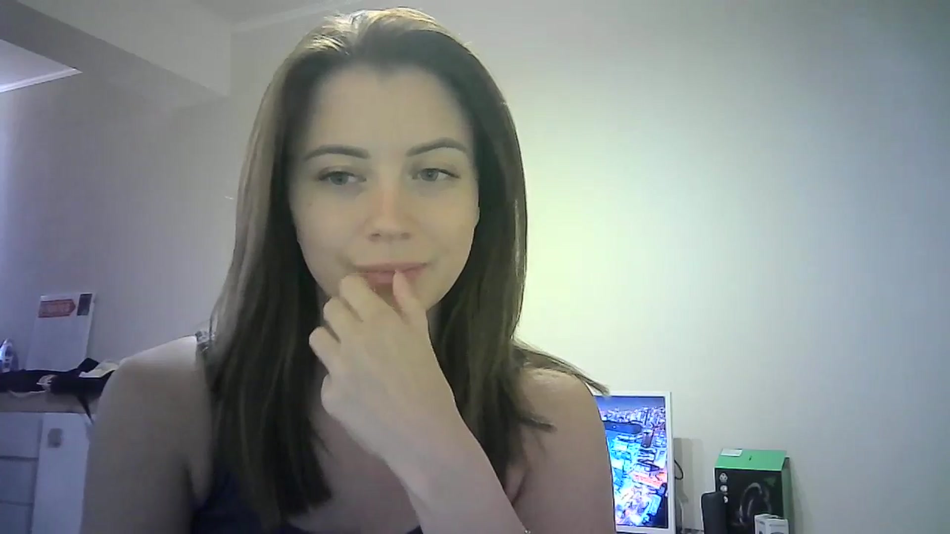 Gallery image thumbnail from Sulfate0's myfreecams stream on, 06/27/2024, 11:27 image 10 of 20