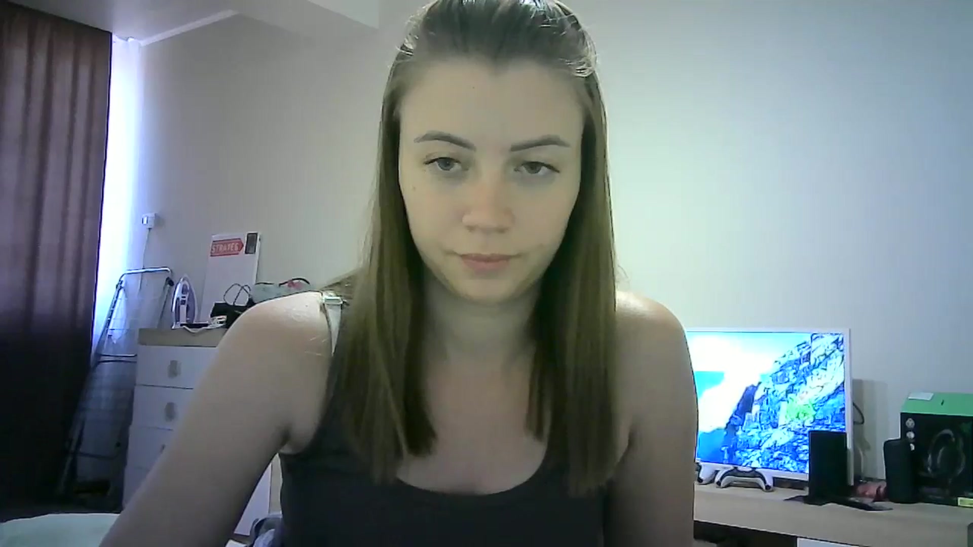 Gallery image thumbnail from Sulfate0's myfreecams stream on, 06/28/2024, 13:00 image 6 of 20