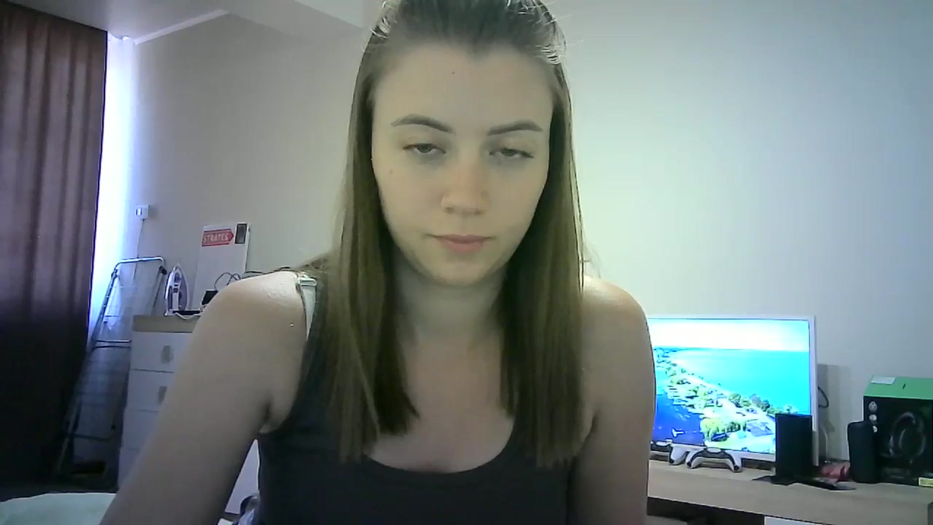 Gallery image thumbnail from Sulfate0's myfreecams stream on, 06/28/2024, 13:00 image 7 of 20