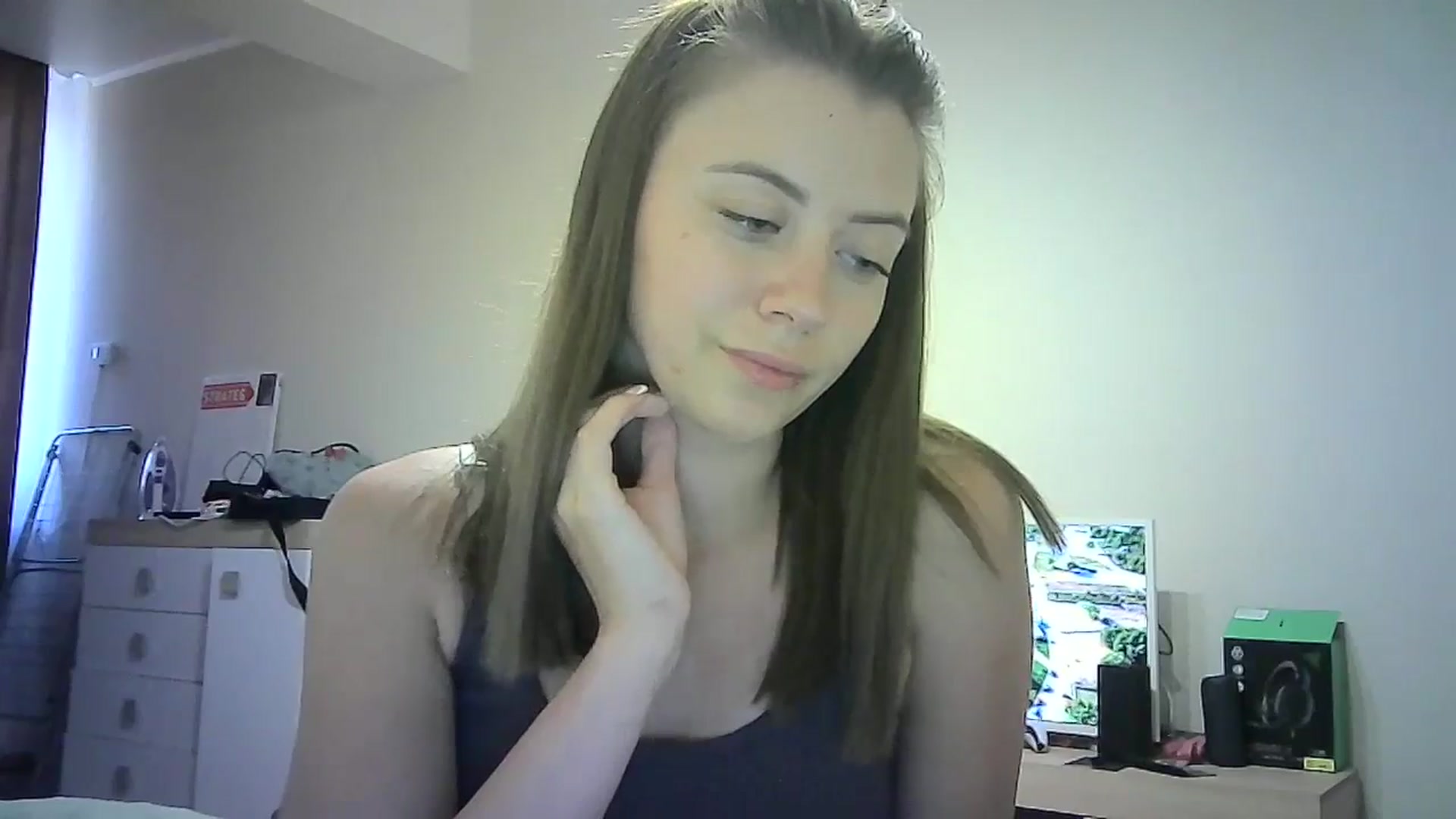 Gallery image thumbnail from Sulfate0's myfreecams stream on, 06/28/2024, 13:26 image 5 of 20