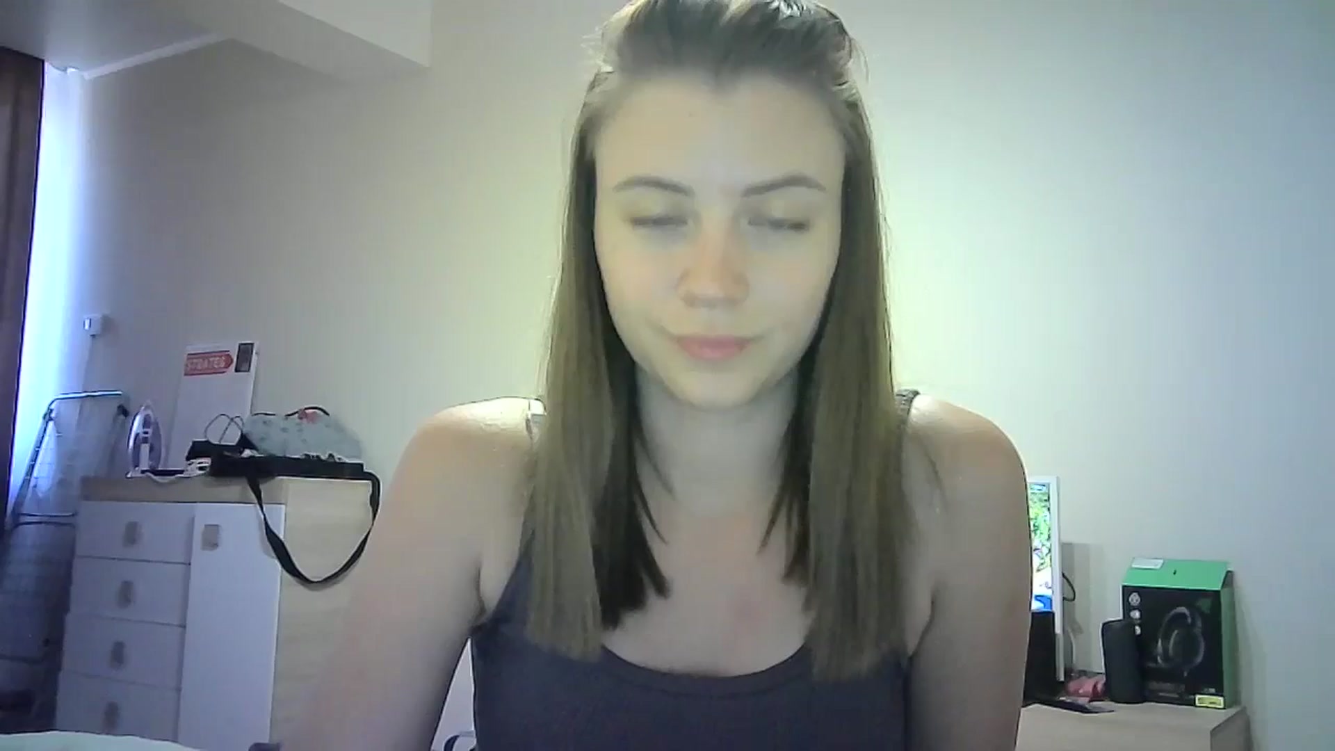 Gallery image thumbnail from Sulfate0's myfreecams stream on, 06/28/2024, 13:26 image 8 of 20