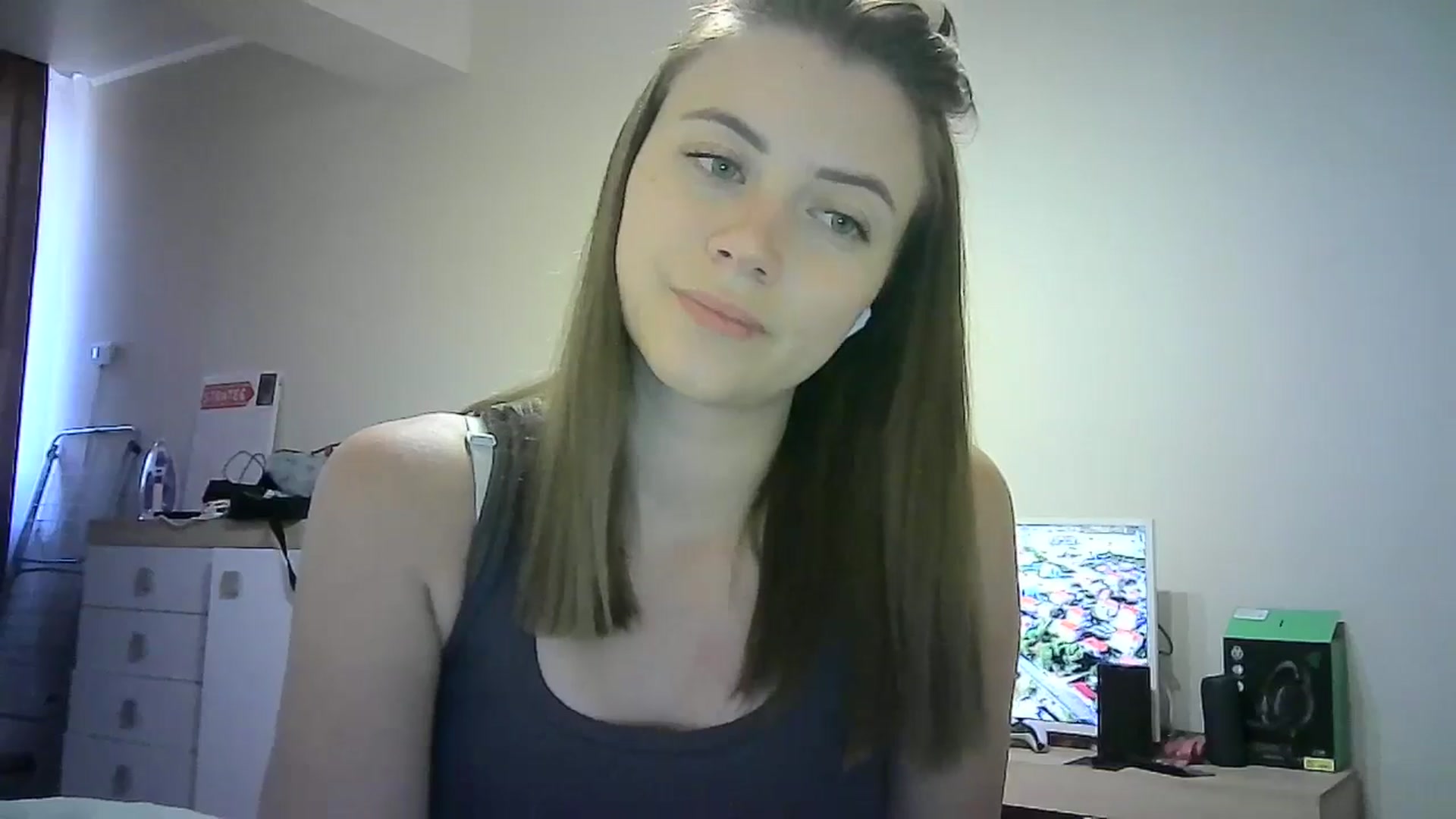 Gallery image thumbnail from Sulfate0's myfreecams stream on, 06/28/2024, 13:26 image 4 of 20