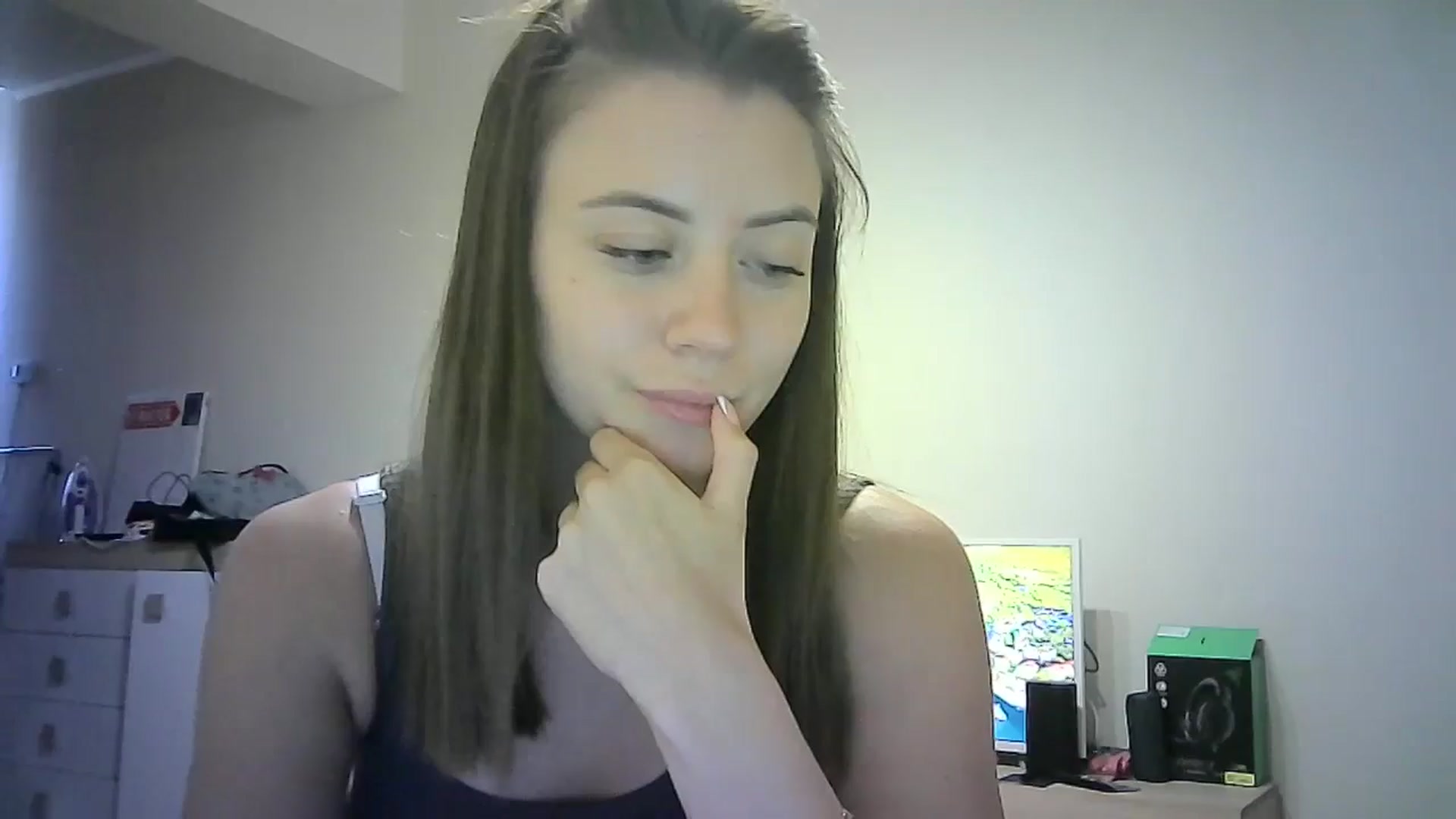 Gallery image thumbnail from Sulfate0's myfreecams stream on, 06/28/2024, 14:12 image 20 of 20