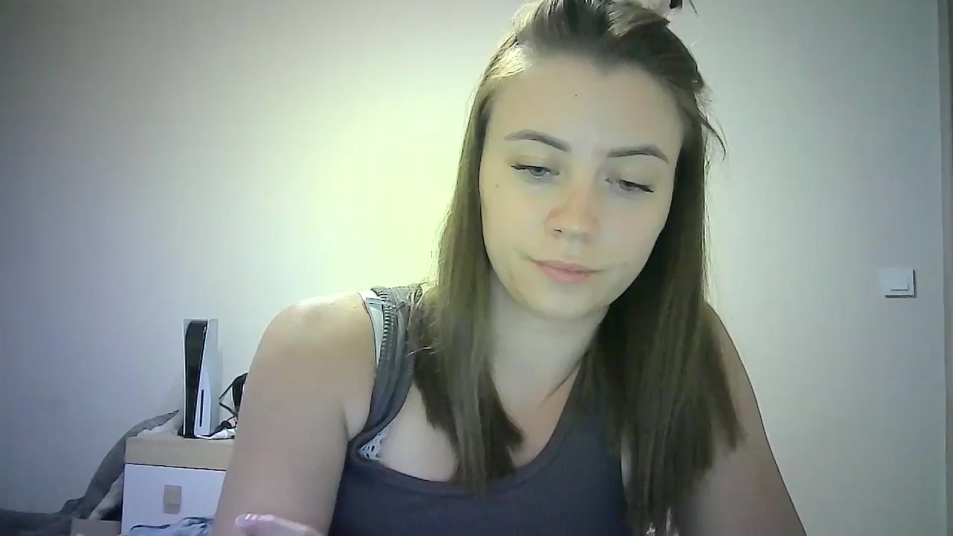 Gallery image thumbnail from Sulfate0's myfreecams stream on, 06/28/2024, 14:12 image 16 of 20