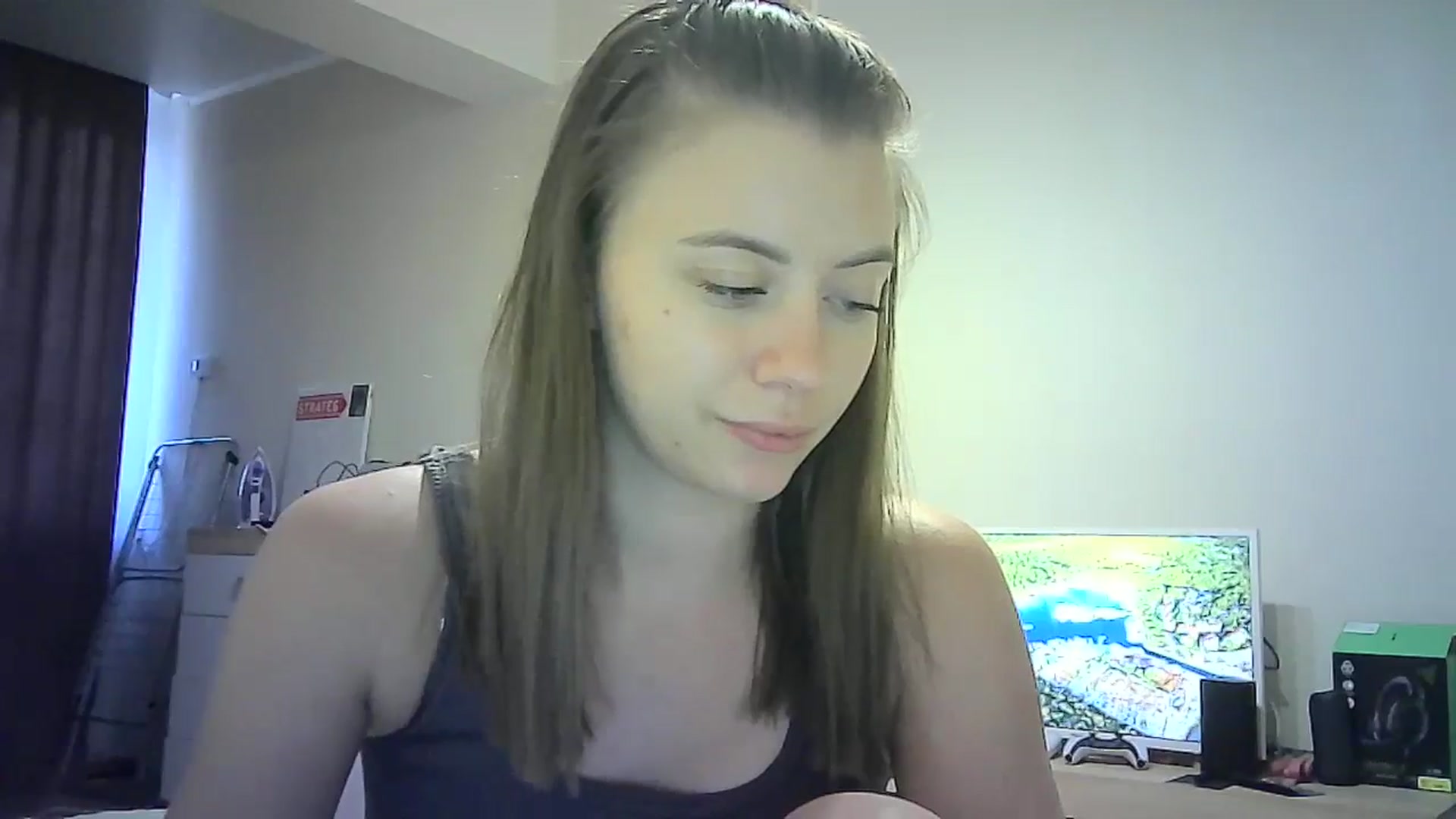 Gallery image thumbnail from Sulfate0's myfreecams stream on, 06/28/2024, 15:04 image 3 of 20