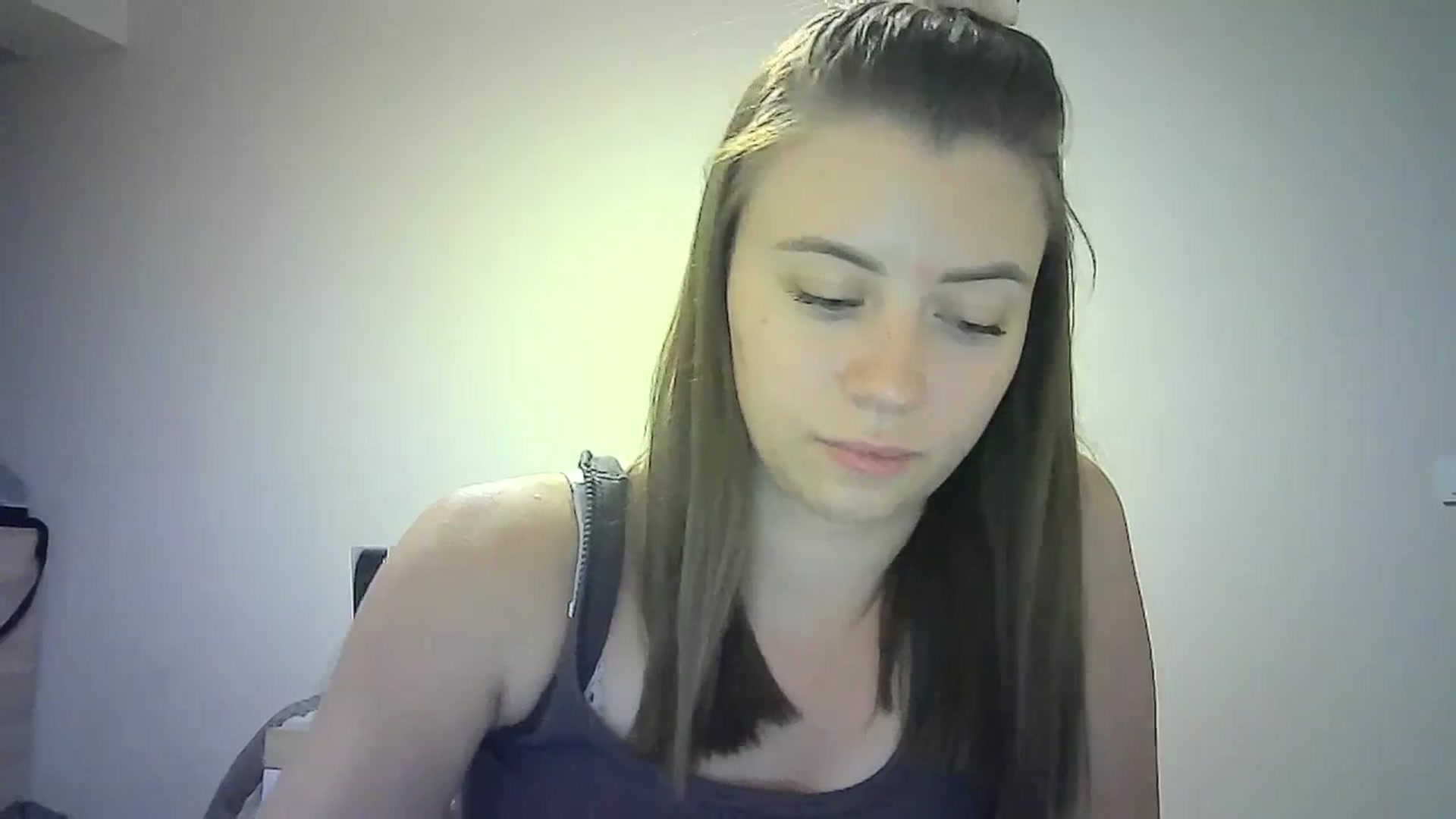 Gallery image thumbnail from Sulfate0's myfreecams stream on, 06/28/2024, 15:04 image 16 of 20