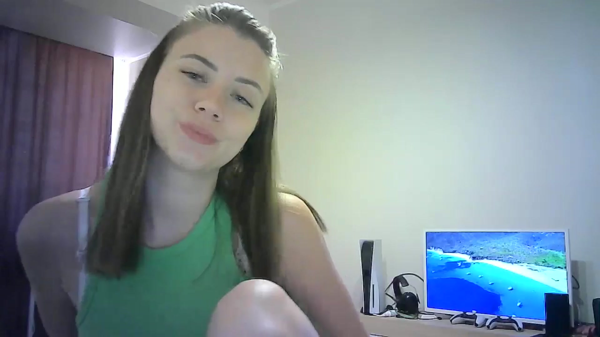 Gallery image thumbnail from Sulfate0's myfreecams stream on, 06/29/2024, 08:37 image 20 of 20