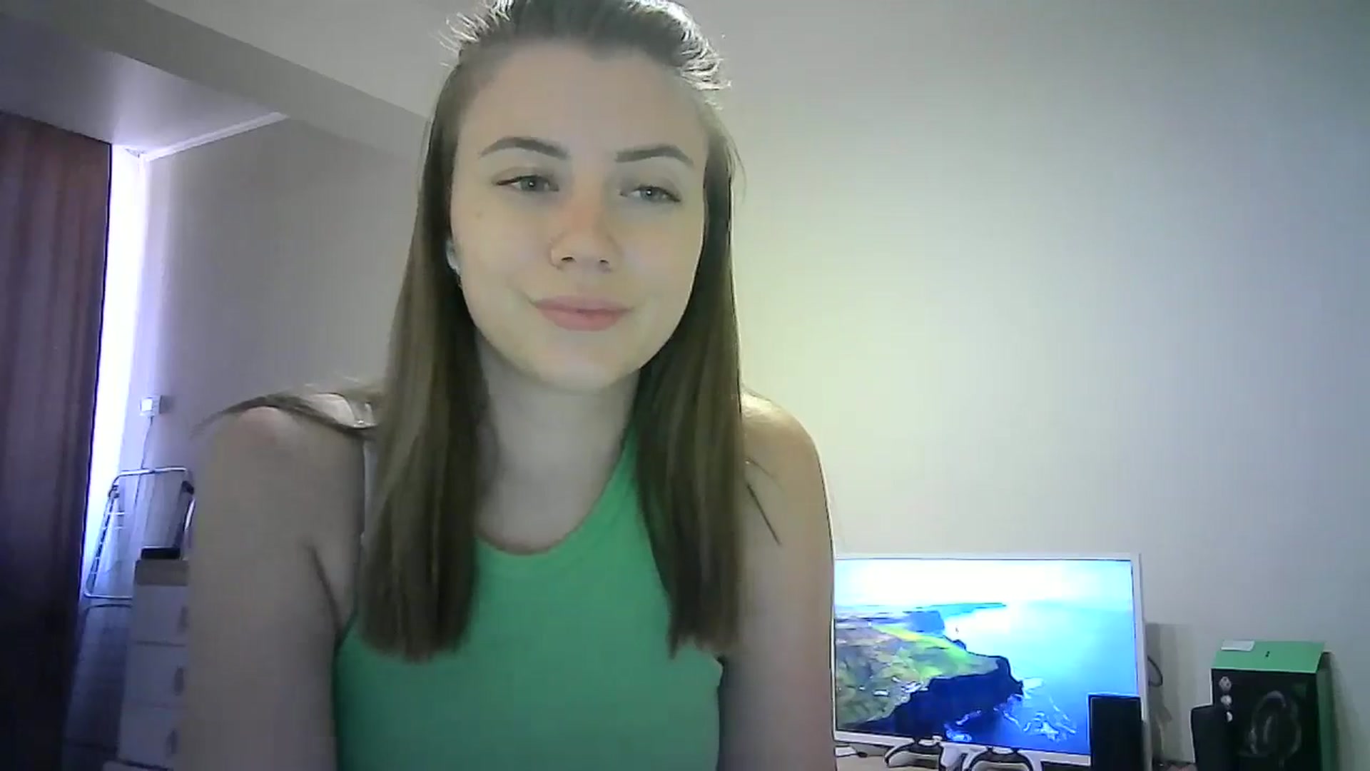 Gallery image thumbnail from Sulfate0's myfreecams stream on, 06/29/2024, 09:19 image 10 of 20