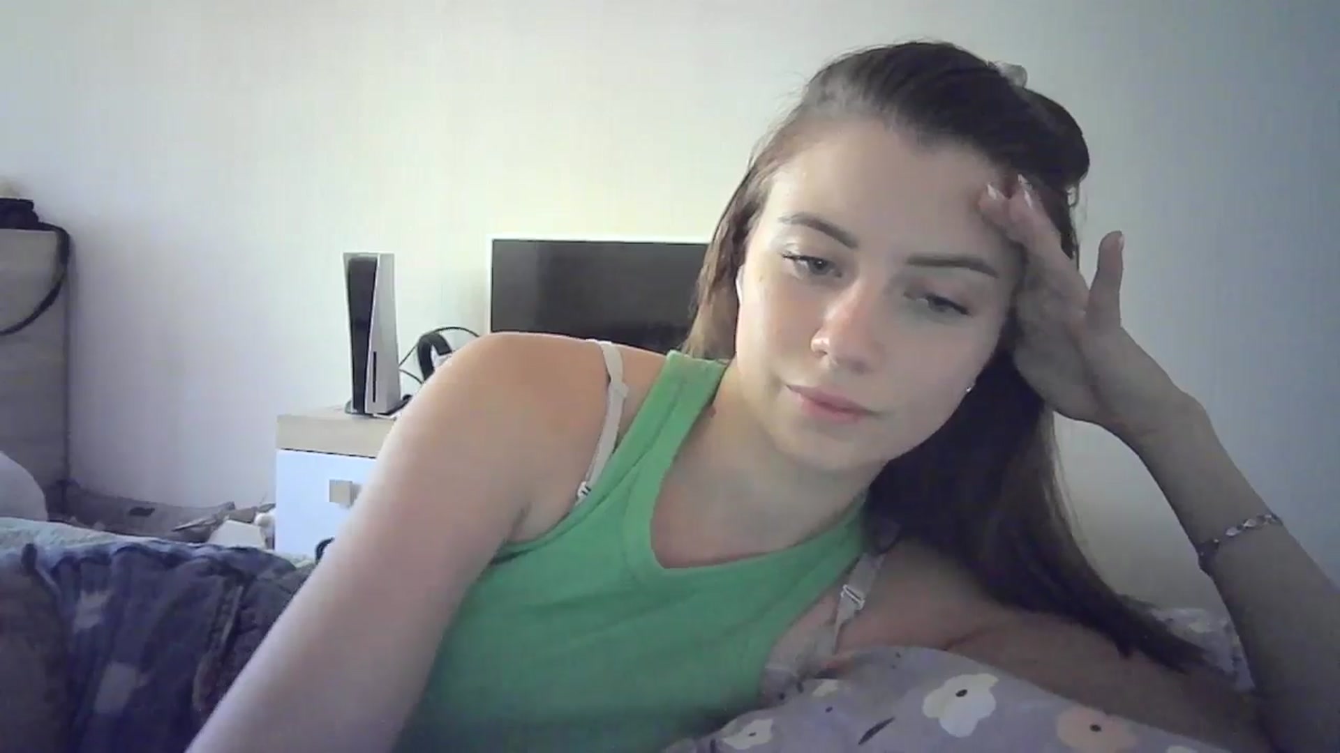 Gallery image thumbnail from Sulfate0's myfreecams stream on, 06/29/2024, 10:29 image 15 of 20
