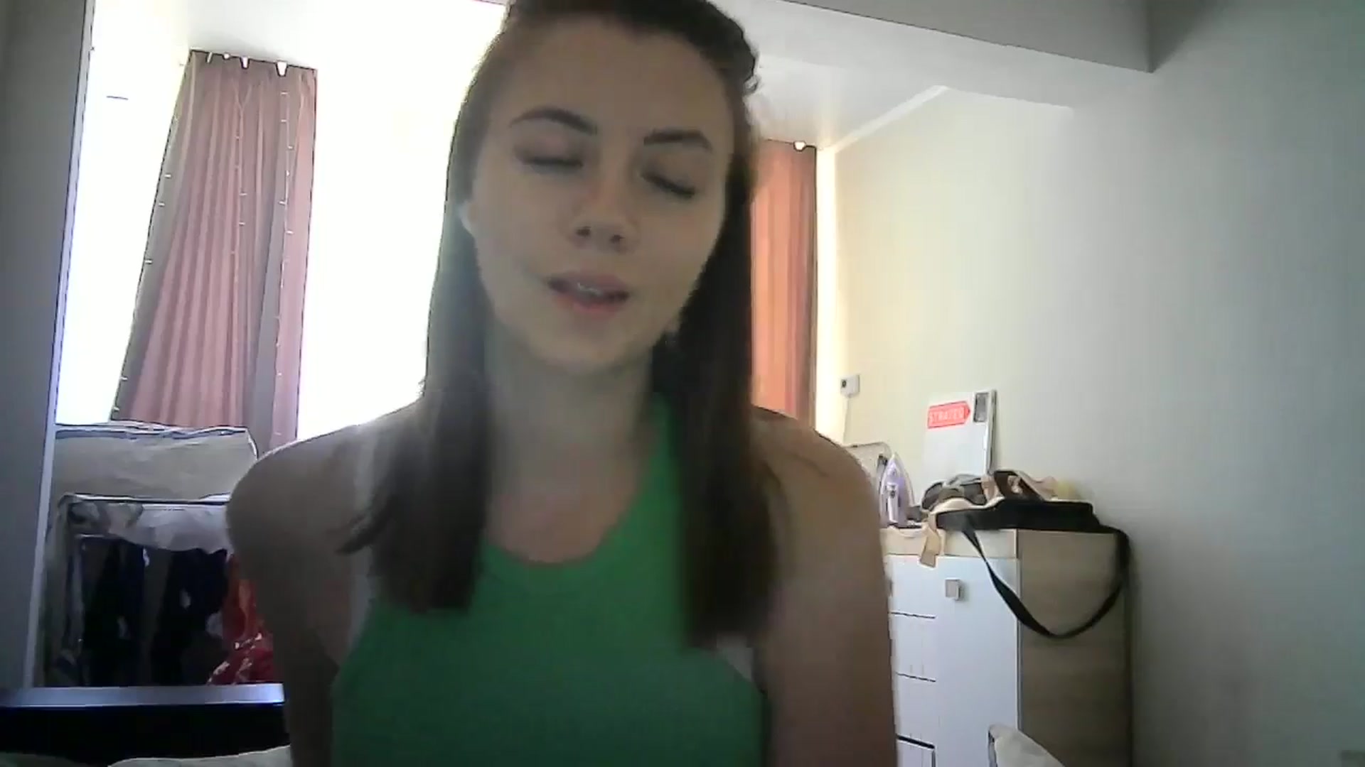Gallery image thumbnail from Sulfate0's myfreecams stream on, 06/29/2024, 10:29 image 2 of 20