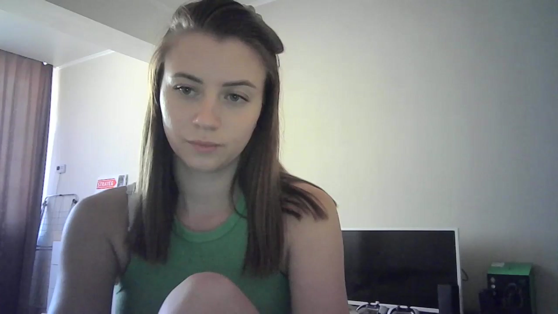 Gallery image thumbnail from Sulfate0's myfreecams stream on, 06/29/2024, 11:45 image 18 of 20