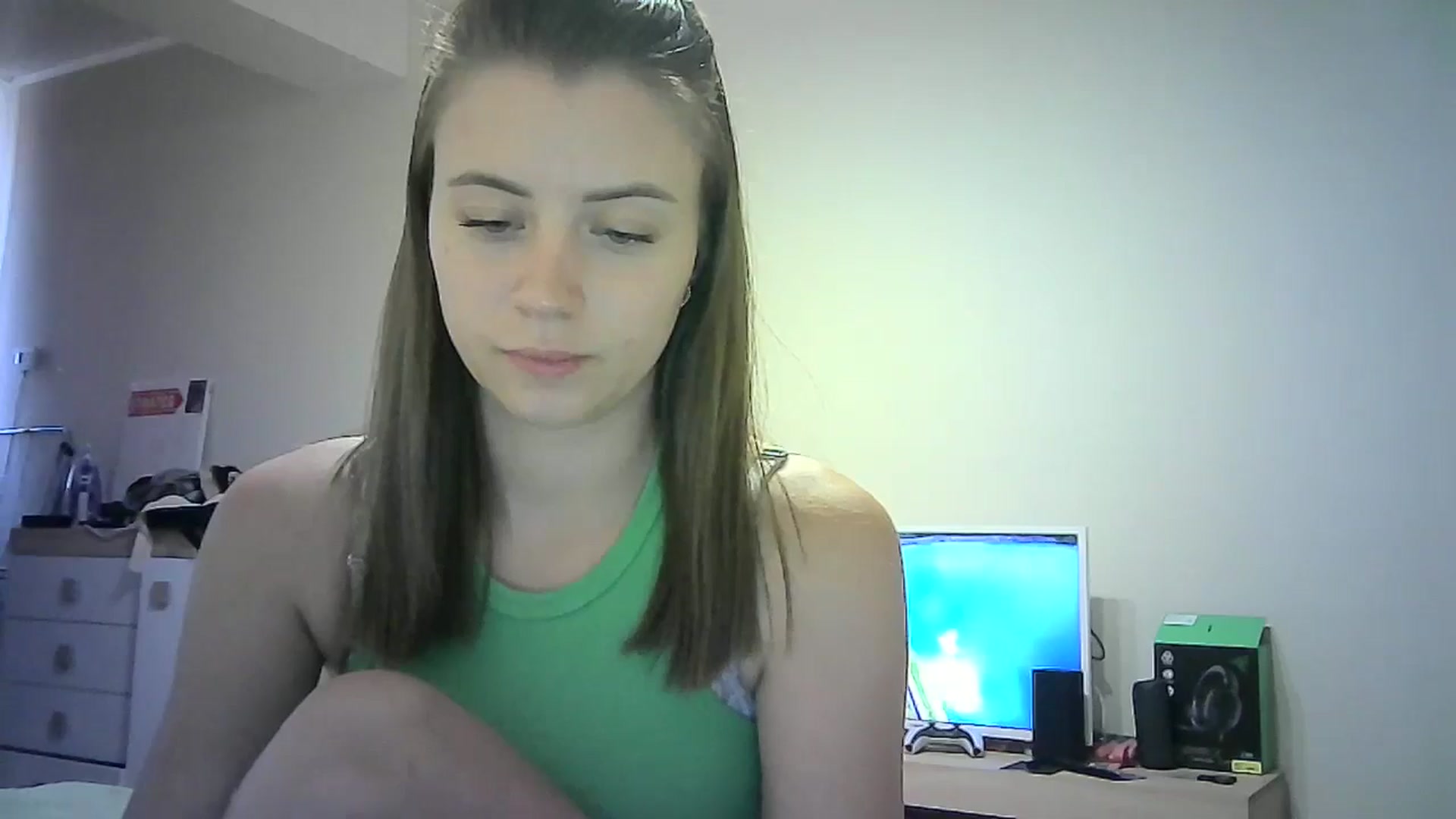 Gallery image thumbnail from Sulfate0's myfreecams stream on, 06/29/2024, 12:50 image 4 of 20