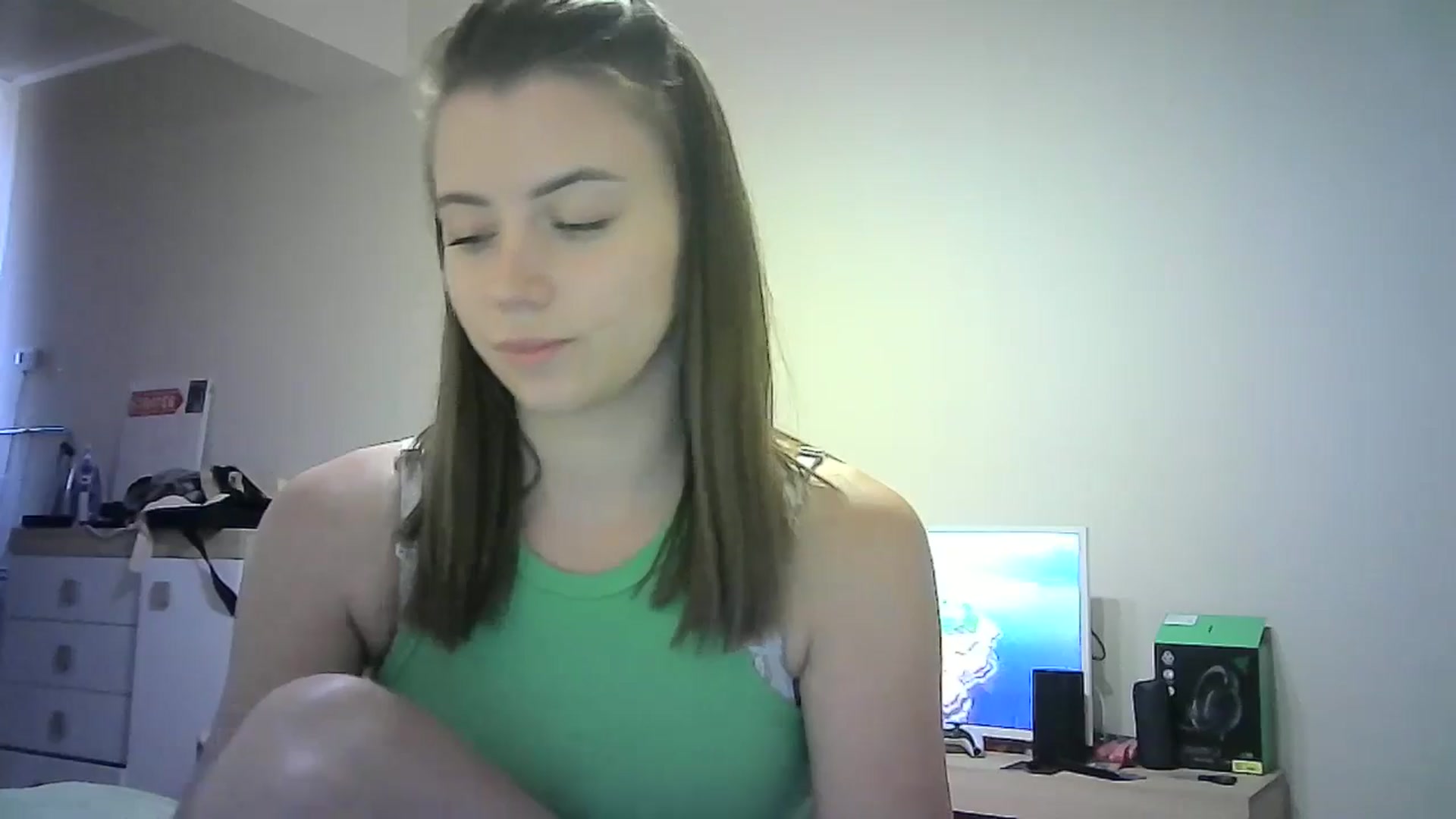 Gallery image thumbnail from Sulfate0's myfreecams stream on, 06/29/2024, 12:50 image 10 of 20