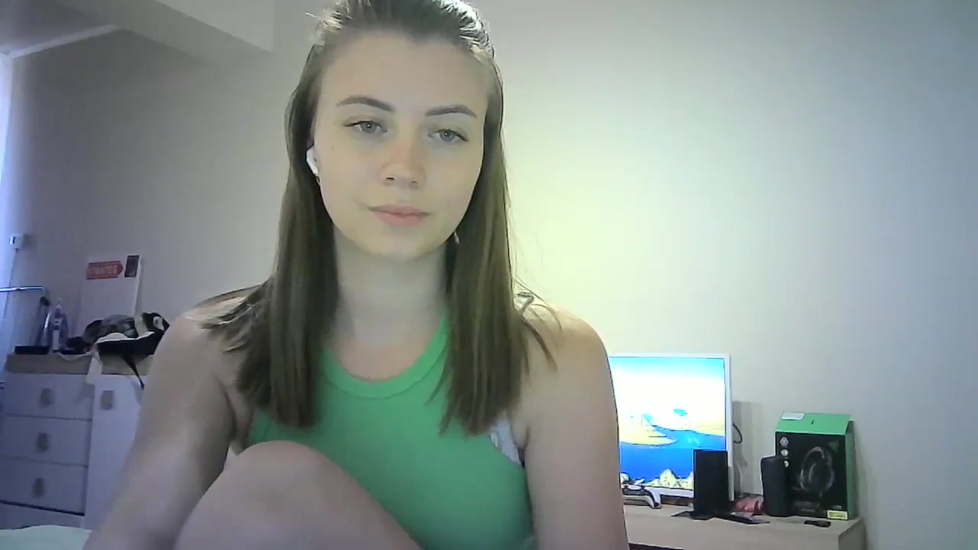 Gallery image thumbnail from Sulfate0's myfreecams stream on, 06/29/2024, 12:50 image 2 of 20