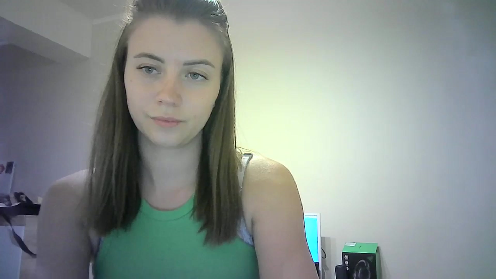 Gallery image thumbnail from Sulfate0's myfreecams stream on, 06/29/2024, 12:50 image 19 of 20