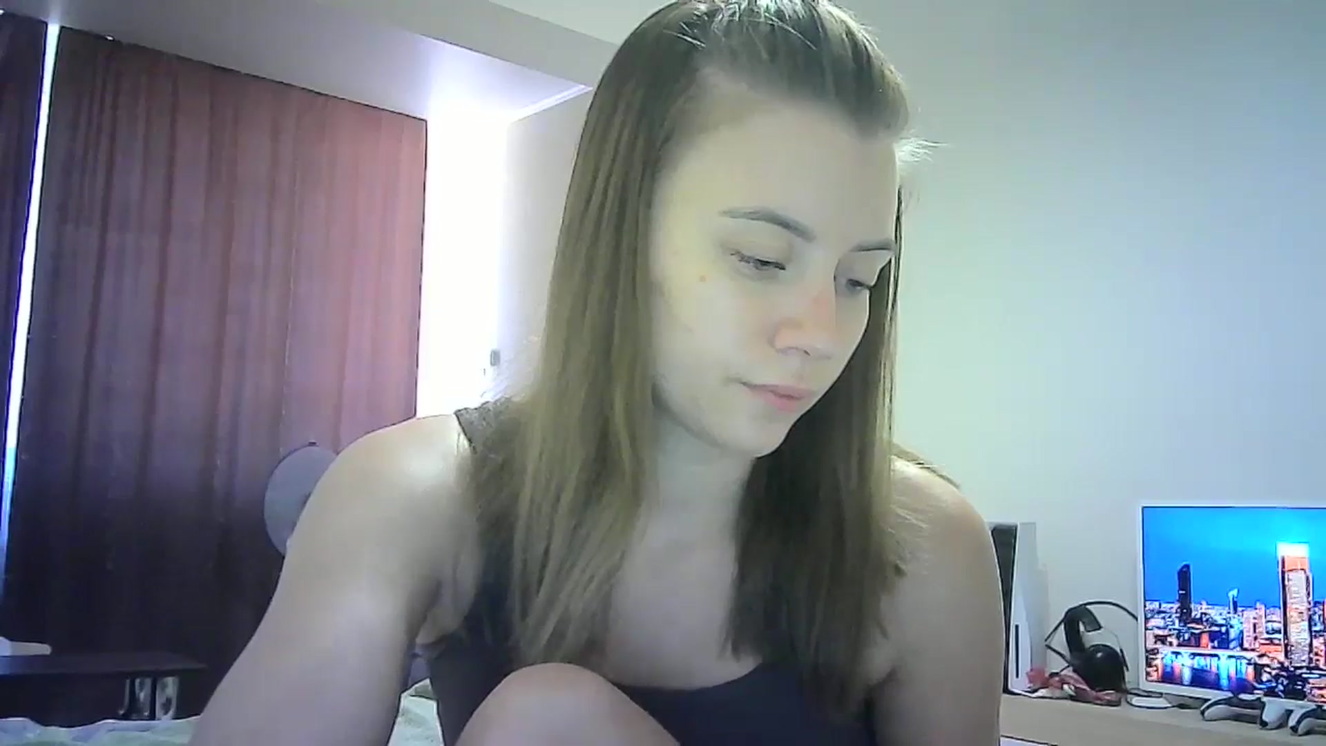 Gallery image thumbnail from Sulfate0's myfreecams stream on, 06/30/2024, 08:21 image 6 of 20