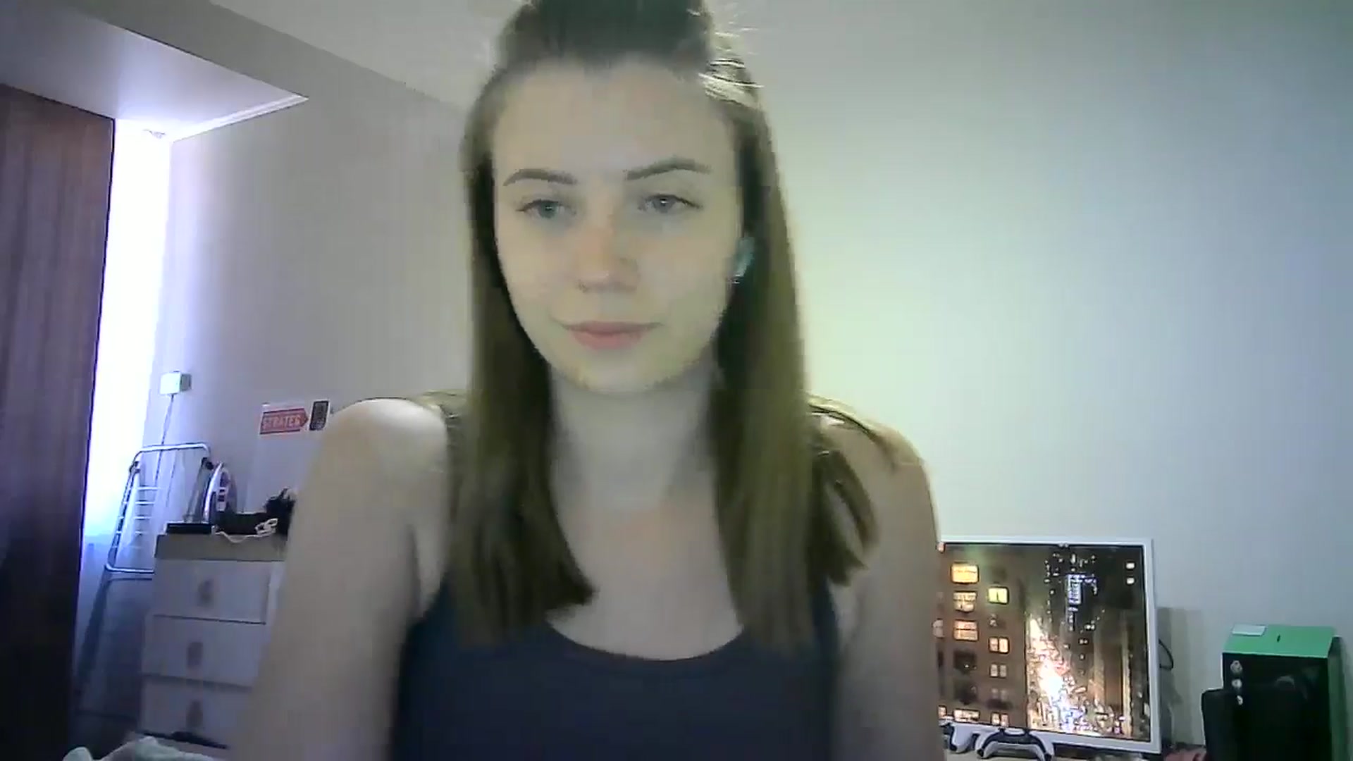 Gallery image thumbnail from Sulfate0's myfreecams stream on, 06/30/2024, 09:41 image 7 of 20
