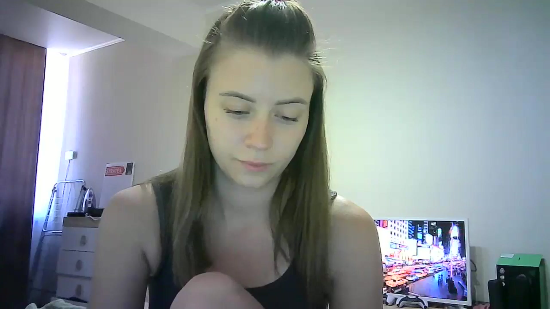 Gallery image thumbnail from Sulfate0's myfreecams stream on, 06/30/2024, 09:41 image 6 of 20