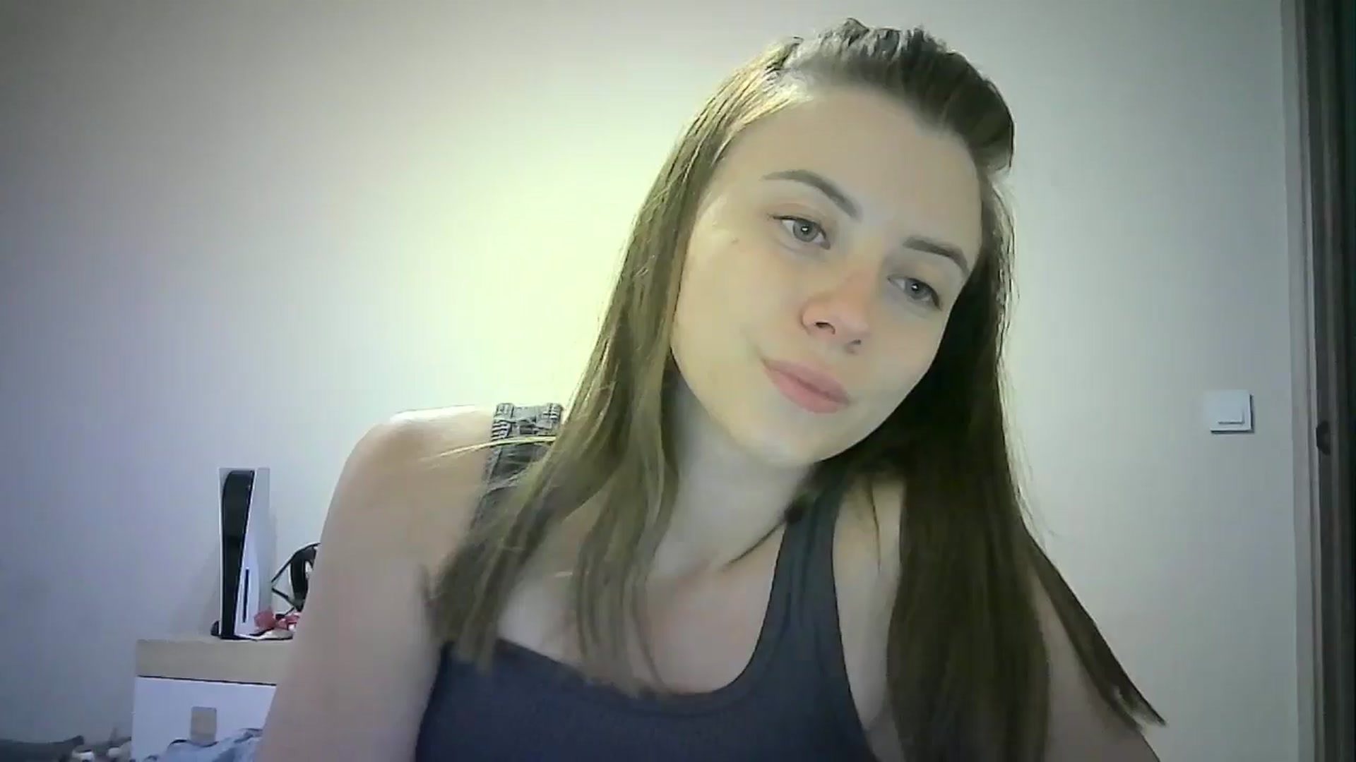 Gallery image thumbnail from Sulfate0's myfreecams stream on, 06/30/2024, 09:41 image 18 of 20