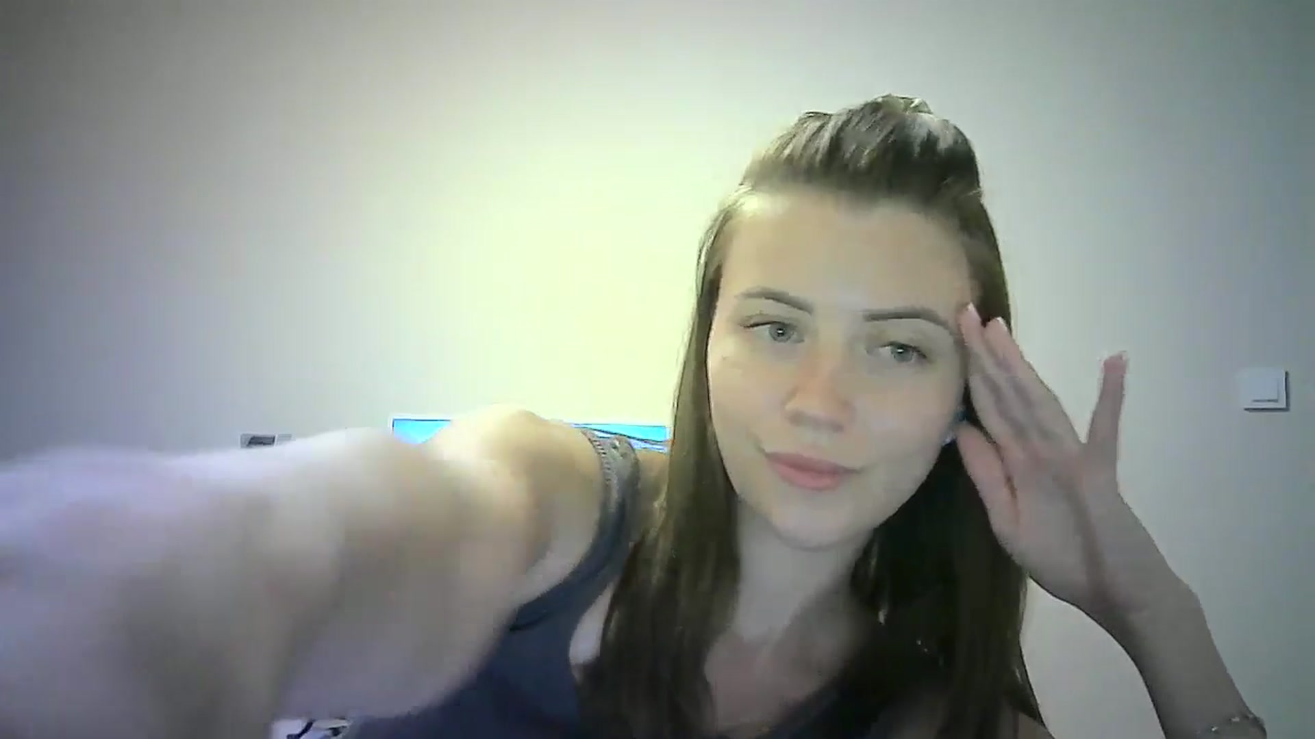 Gallery image thumbnail from Sulfate0's myfreecams stream on, 06/30/2024, 09:41 image 10 of 20