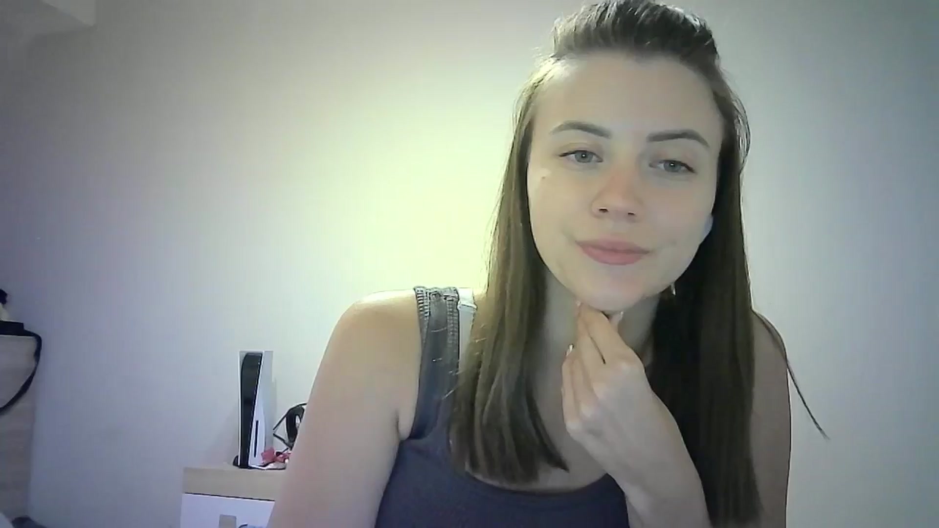 Gallery image thumbnail from Sulfate0's myfreecams stream on, 06/30/2024, 10:47 image 1 of 20