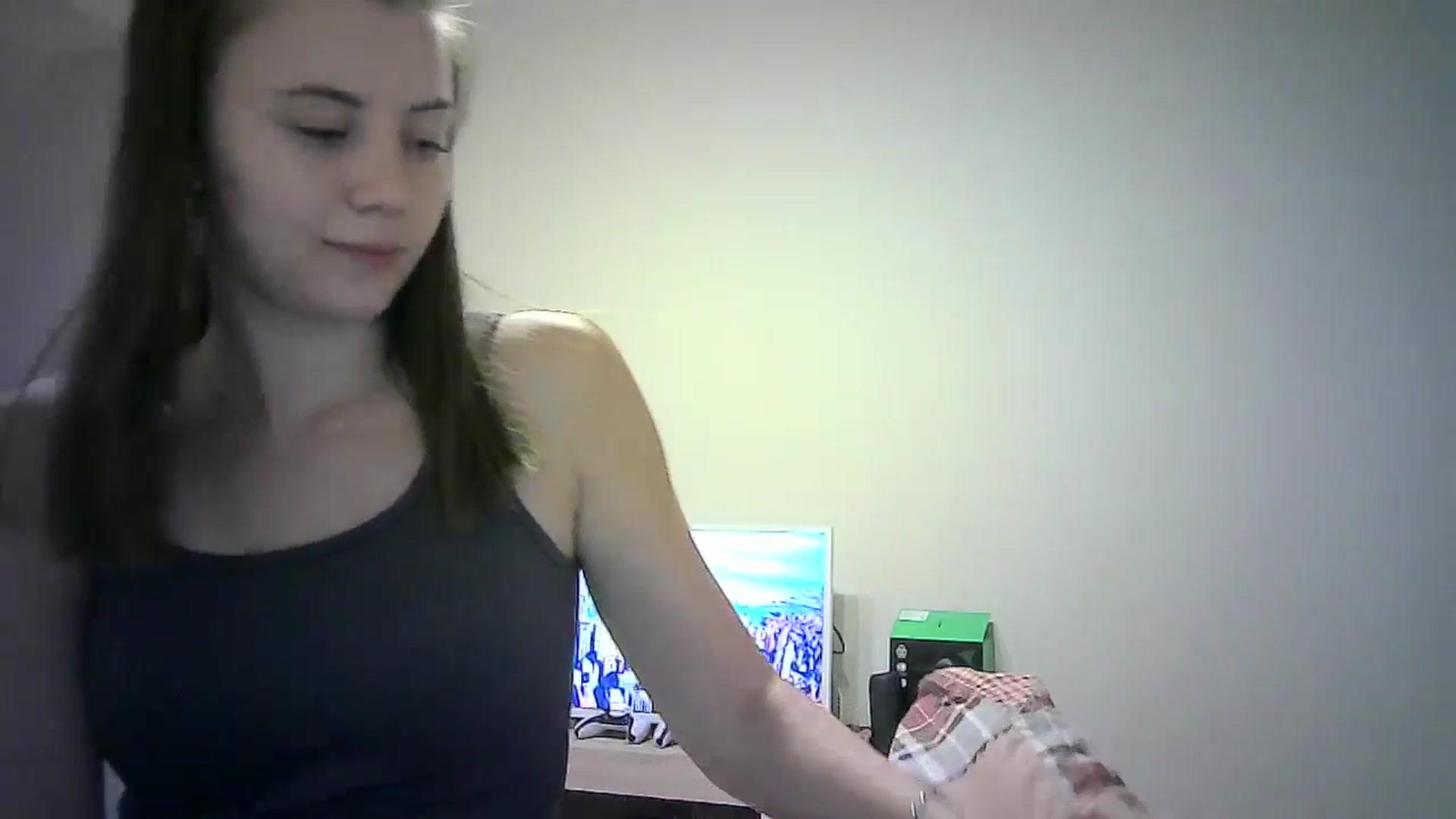 Gallery image thumbnail from Sulfate0's myfreecams stream on, 06/30/2024, 10:47 image 2 of 20