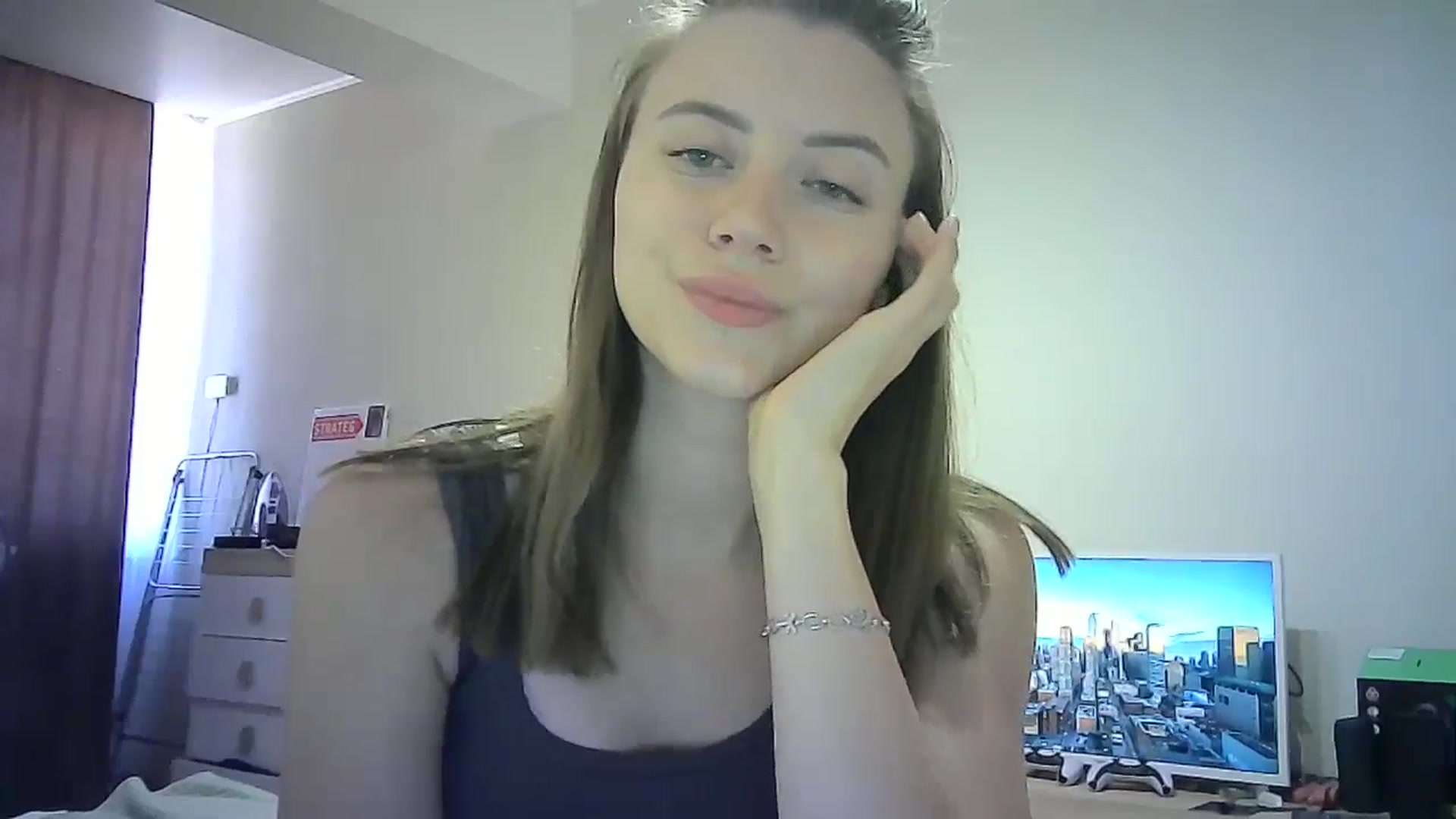 Gallery image thumbnail from Sulfate0's myfreecams stream on, 06/30/2024, 10:47 image 9 of 20