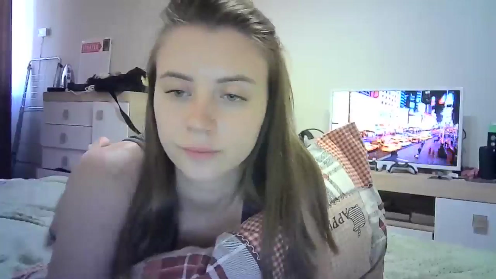 Gallery image thumbnail from Sulfate0's myfreecams stream on, 06/30/2024, 11:34 image 16 of 20
