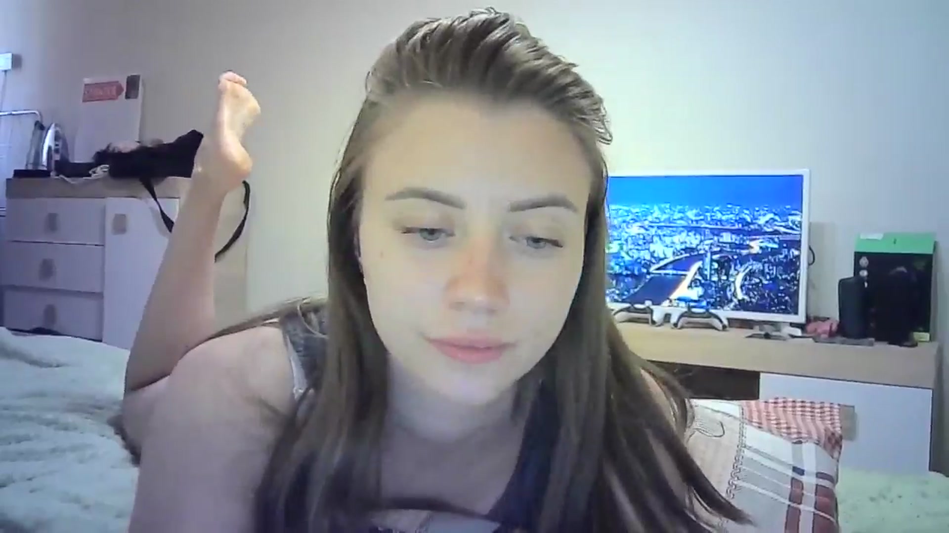 Gallery image thumbnail from Sulfate0's myfreecams stream on, 06/30/2024, 11:34 image 2 of 20